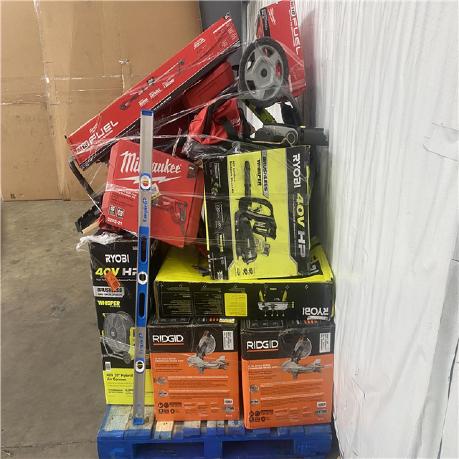 Houston Location AS IS - Tool Pallet