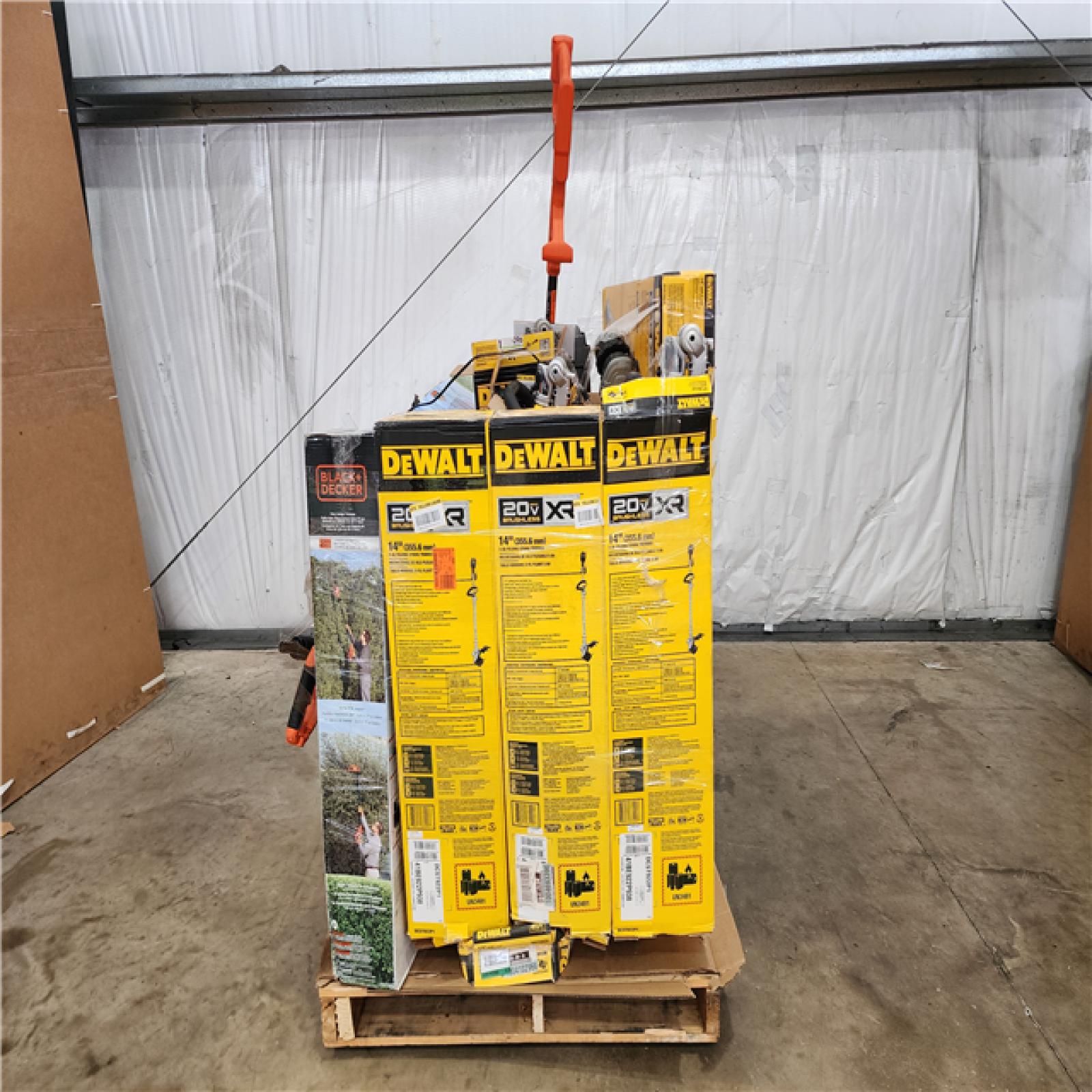 HOUSTON LOCATION - AS-IS TOOL PALLET