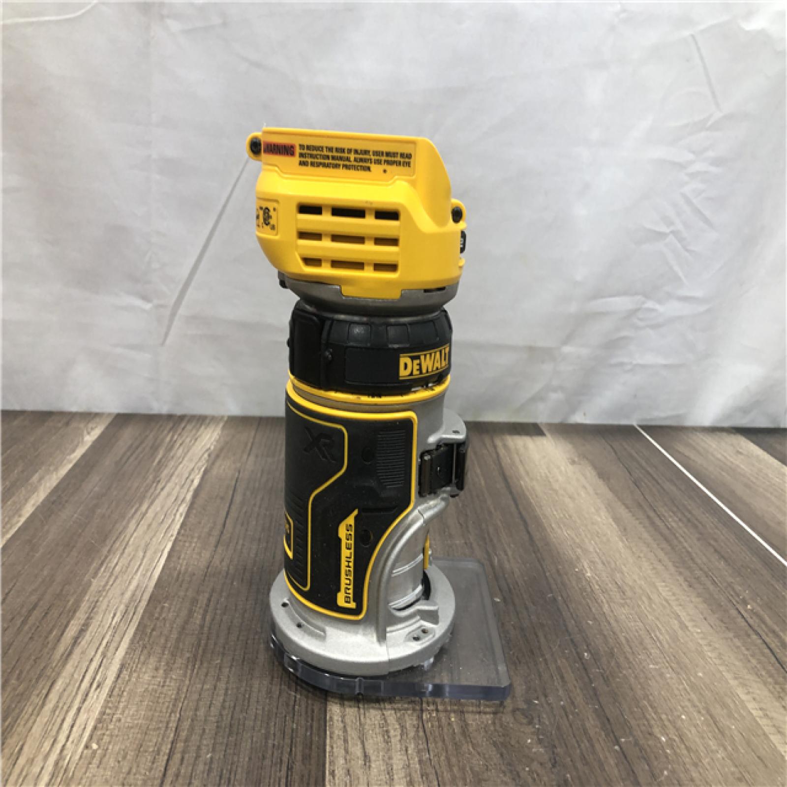 AS-IS DEWALT 20V MAX XR Cordless Brushless Fixed Base Compact Router (Tool Only)