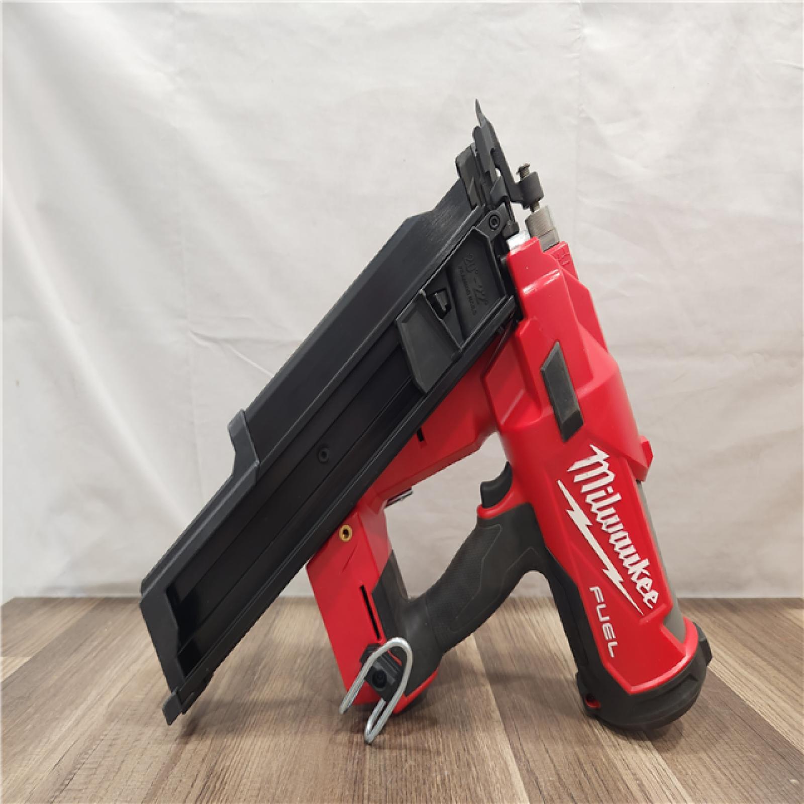 AS-IS- Milwaukee M18 FUEL 3-1/2 in. 18V 21-Degree Lithium-Ion Brushless Cordless Framing Nailer (Tool-Only)