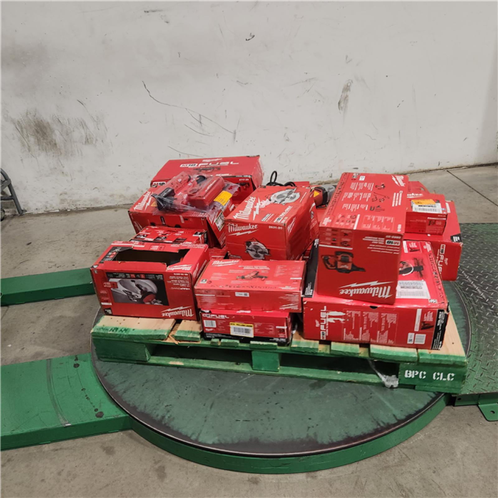 Dallas Location - As-Is MILWAUKEE Tool Pallet