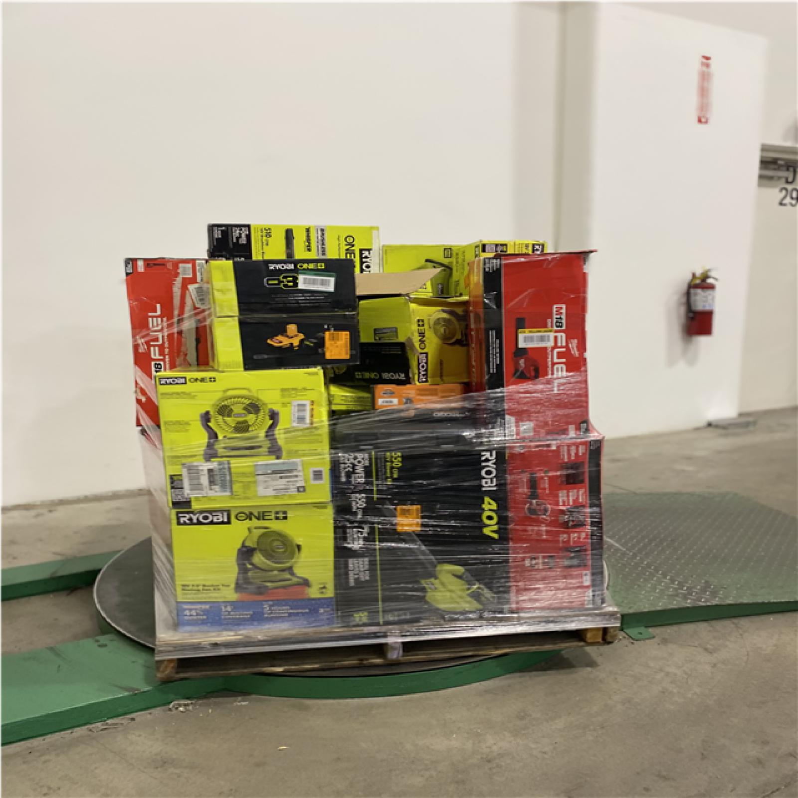 Dallas Location - As-Is Tool Pallet
