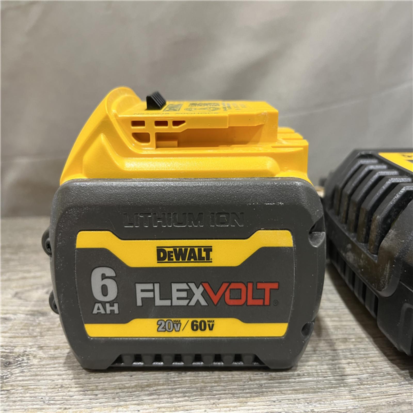 AS-IS DEWALT FLEXVOLT 20V/60V MAX Lithium-Ion 6.0Ah Battery Pack Kit