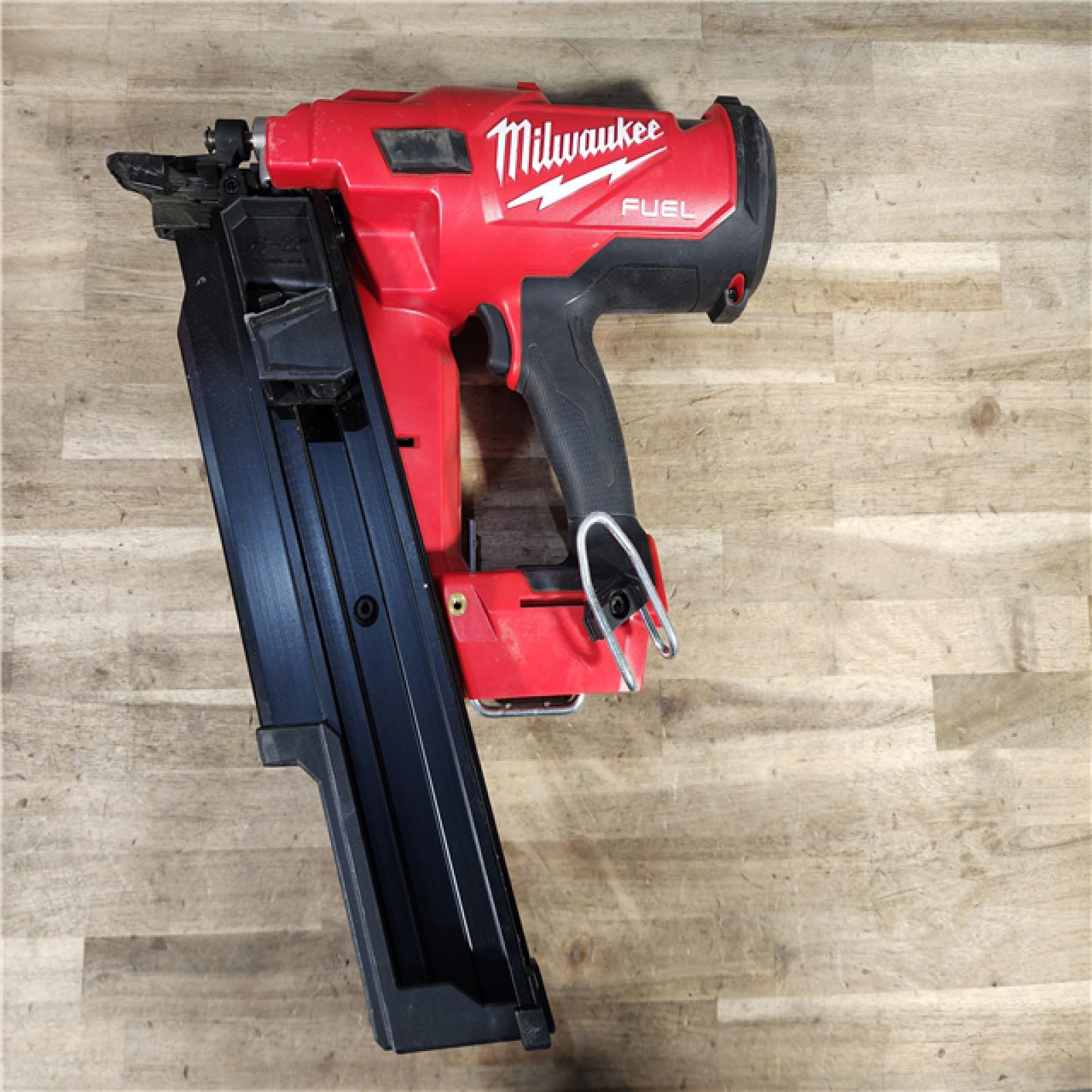 HOUSTON LOCATION - AS-IS Milwaukee 2744-20 M18 FUEL 3-1/2 in. 18-Volt 21-Degree Lithium-Ion Brushless Cordless Framing Nailer (Tool-Only)