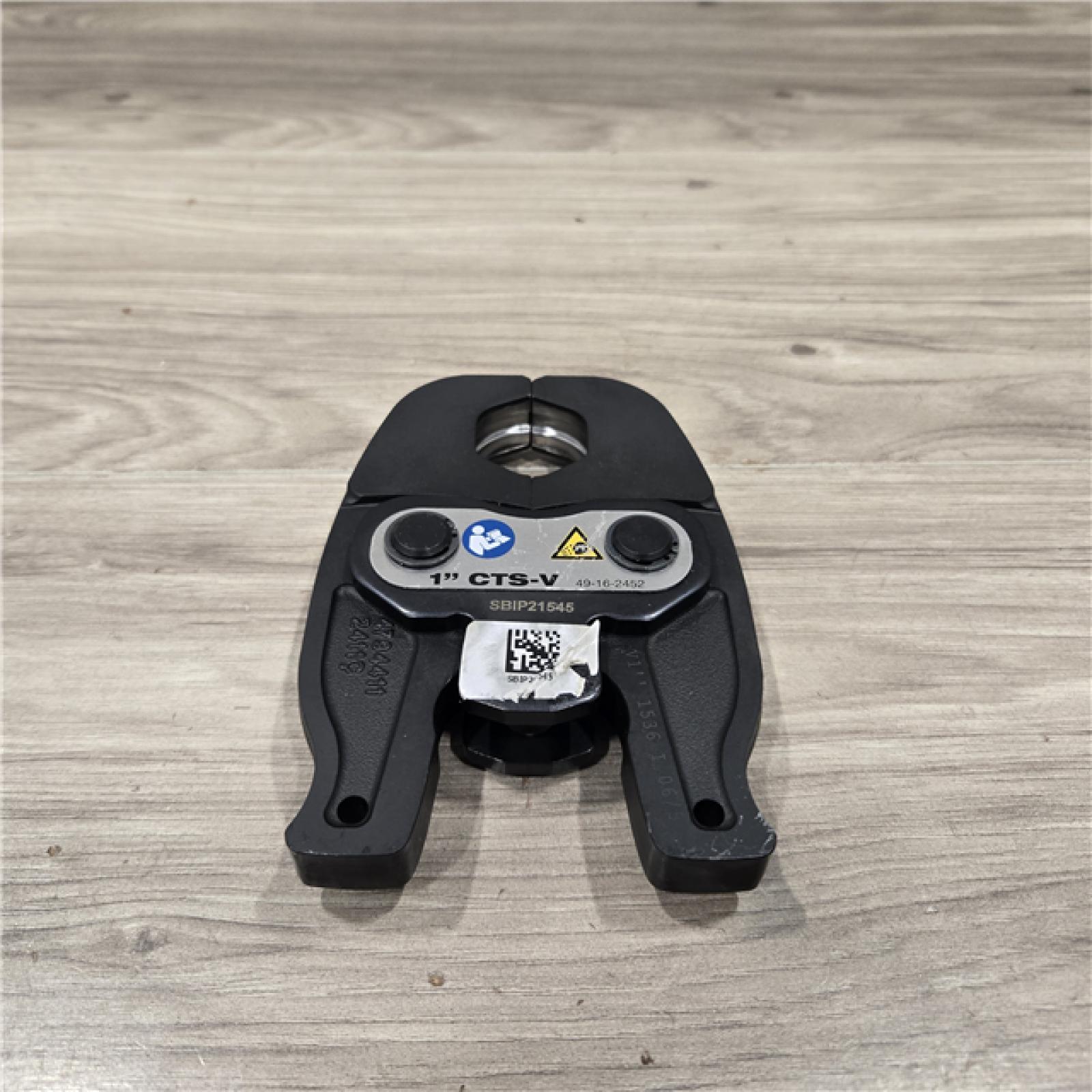 AS-IS Milwaukee M12 Force Logic 1 in. Press Tool Jaw