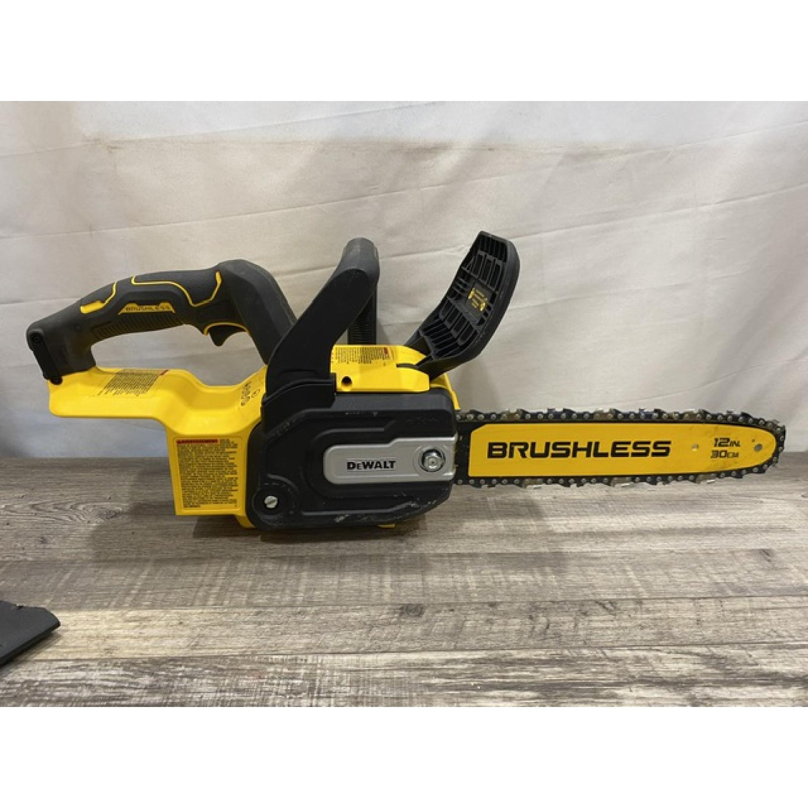 AS-IS DEWALT 20V MAX Compact 12 Brushless Cordless Chainsaw Kit