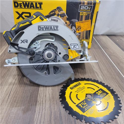 AS-IS DEWALT 20-Volt MAX 7-1/4 in. Cordless Circular Saw (Tool Only)