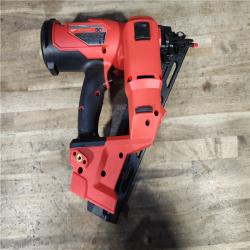 HOUSTON LOCATION - AS-IS (APPEARS LIKE NEW) Milwaukee 2839-20 M18 FUEL 15 Ga. 18 Volt Brushless Angled Finish Nailer (TOOL ONLY)