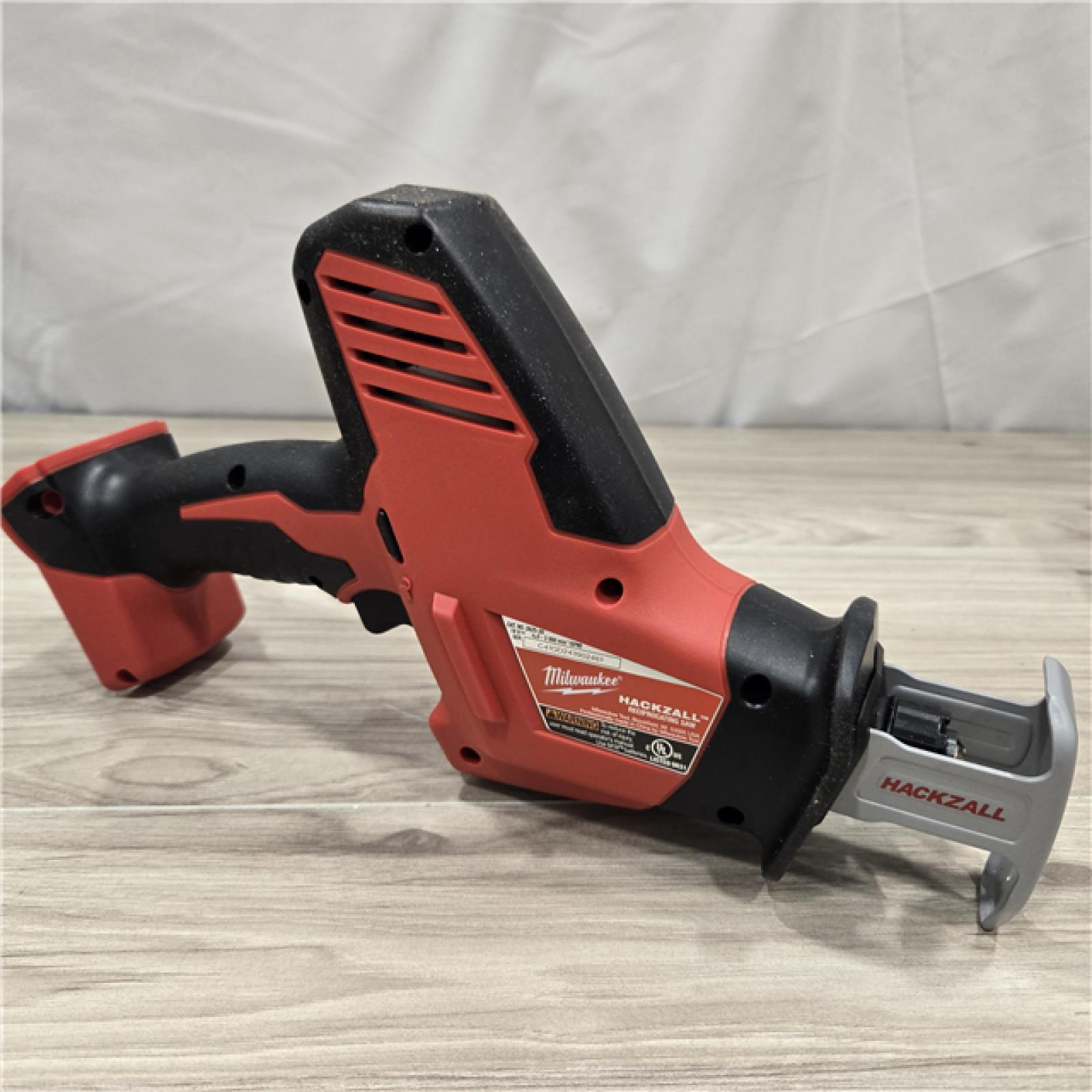 AS-IS ilwaukee M18 4-Tool Combo Kit