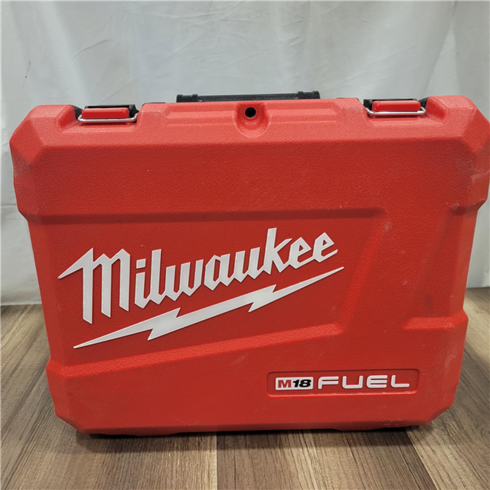 AS-IS  Milwaukee 2904-22 Hammer Drill Driver Kit with Batteries  Charger & Tool Case  Red