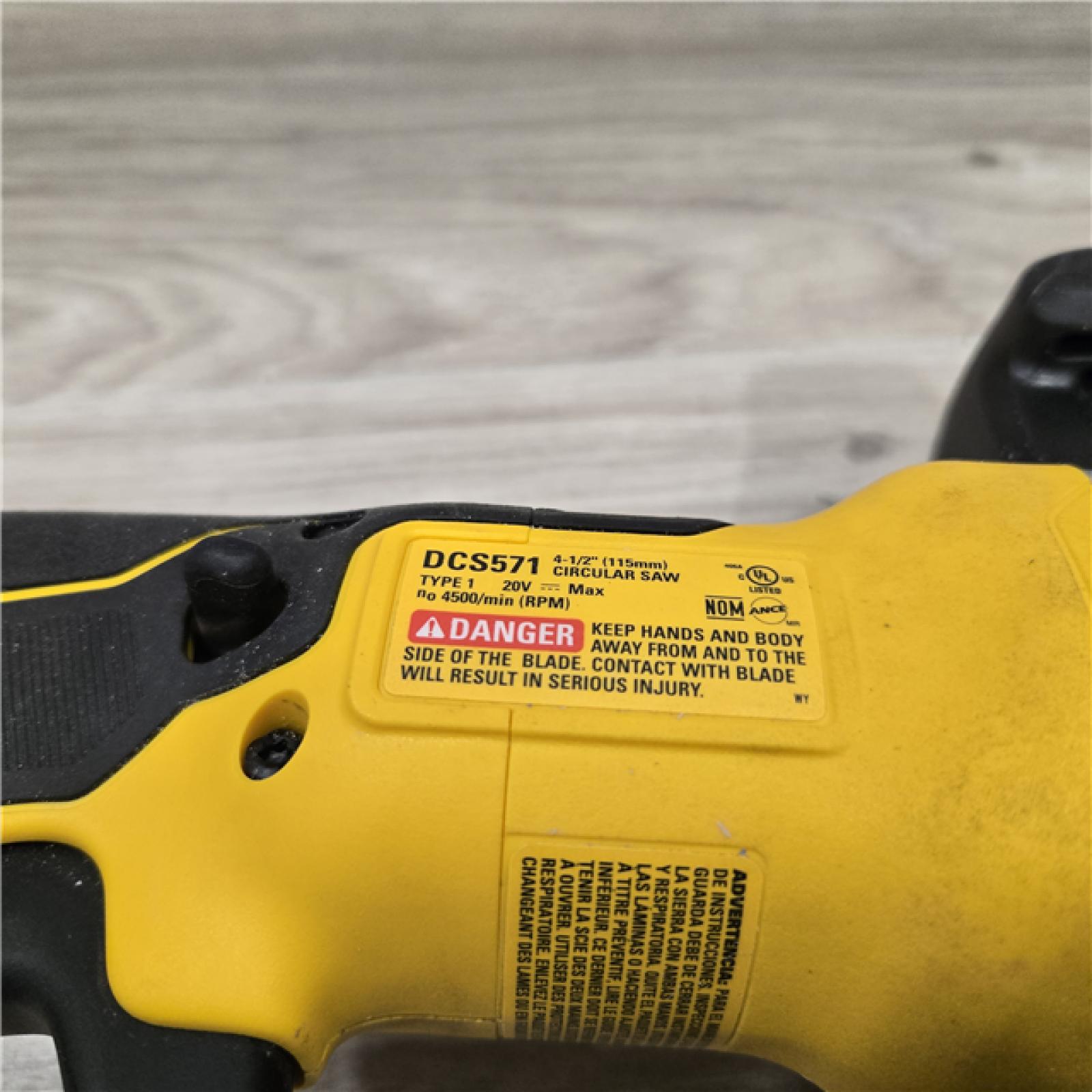AS-IS DEWALT ATOMIC 20V MAX Cordless 4-1/2 in. Circular Saw (Tool Only)