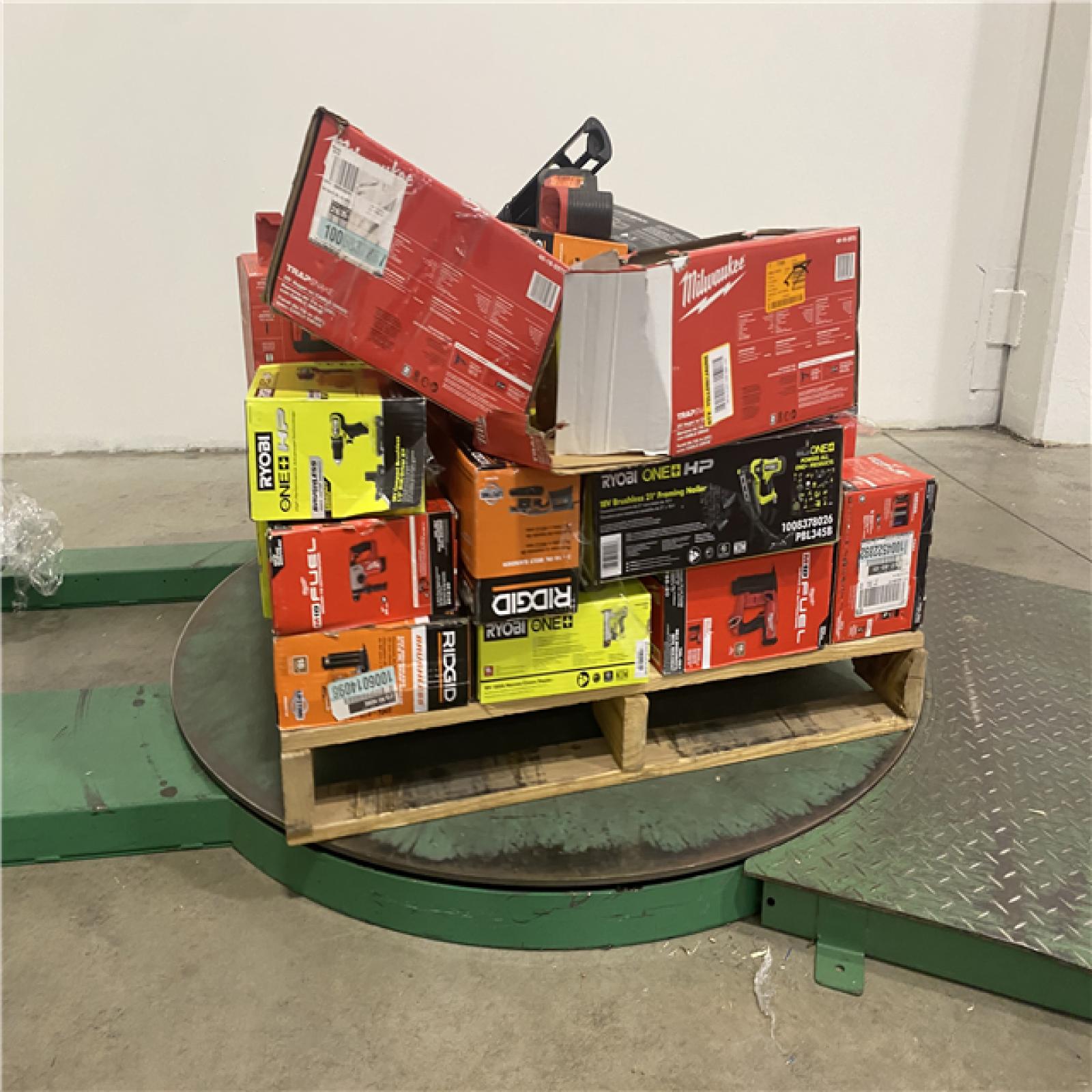 Dallas Location - As-Is Tool Pallet