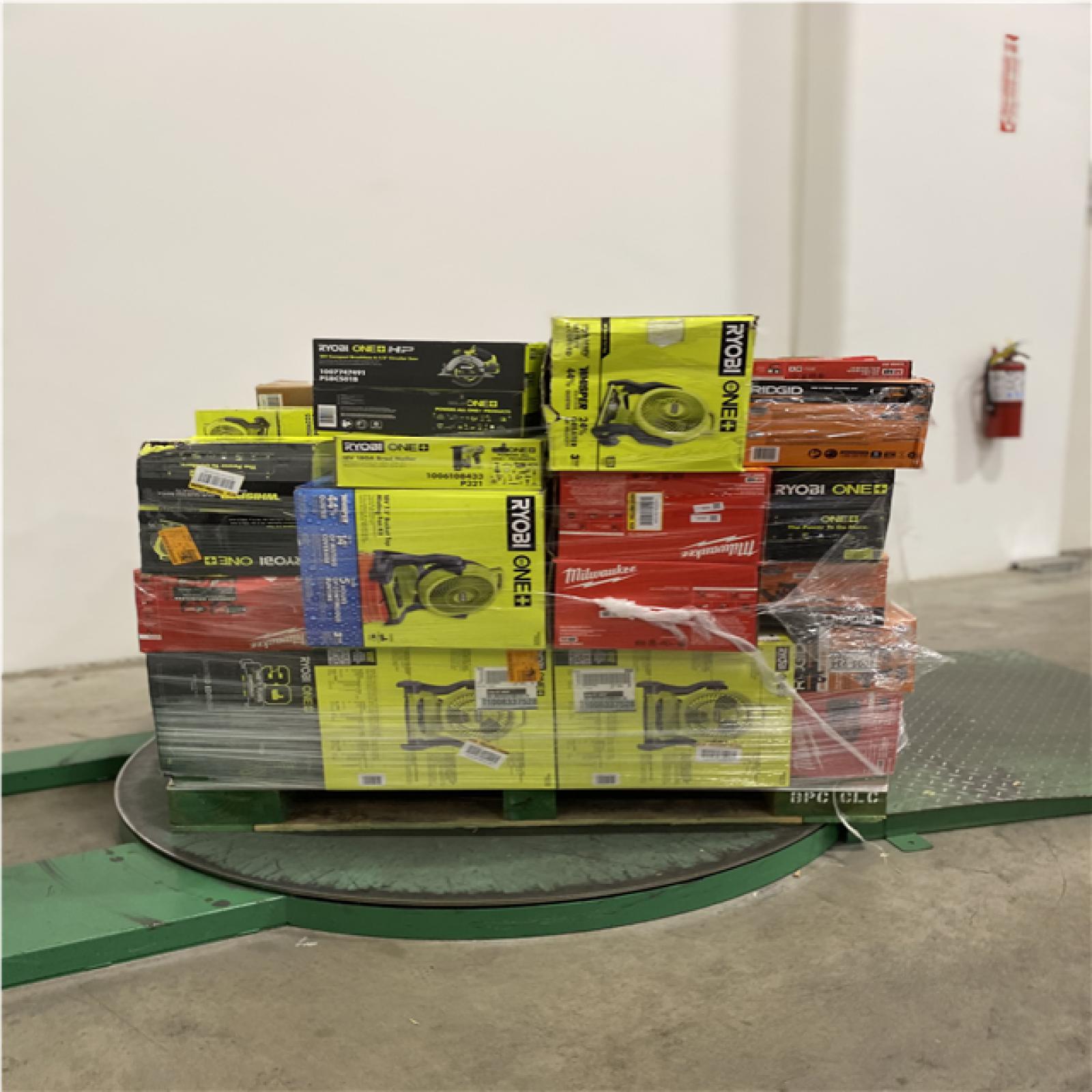 Dallas Location - As-Is Tool Pallet