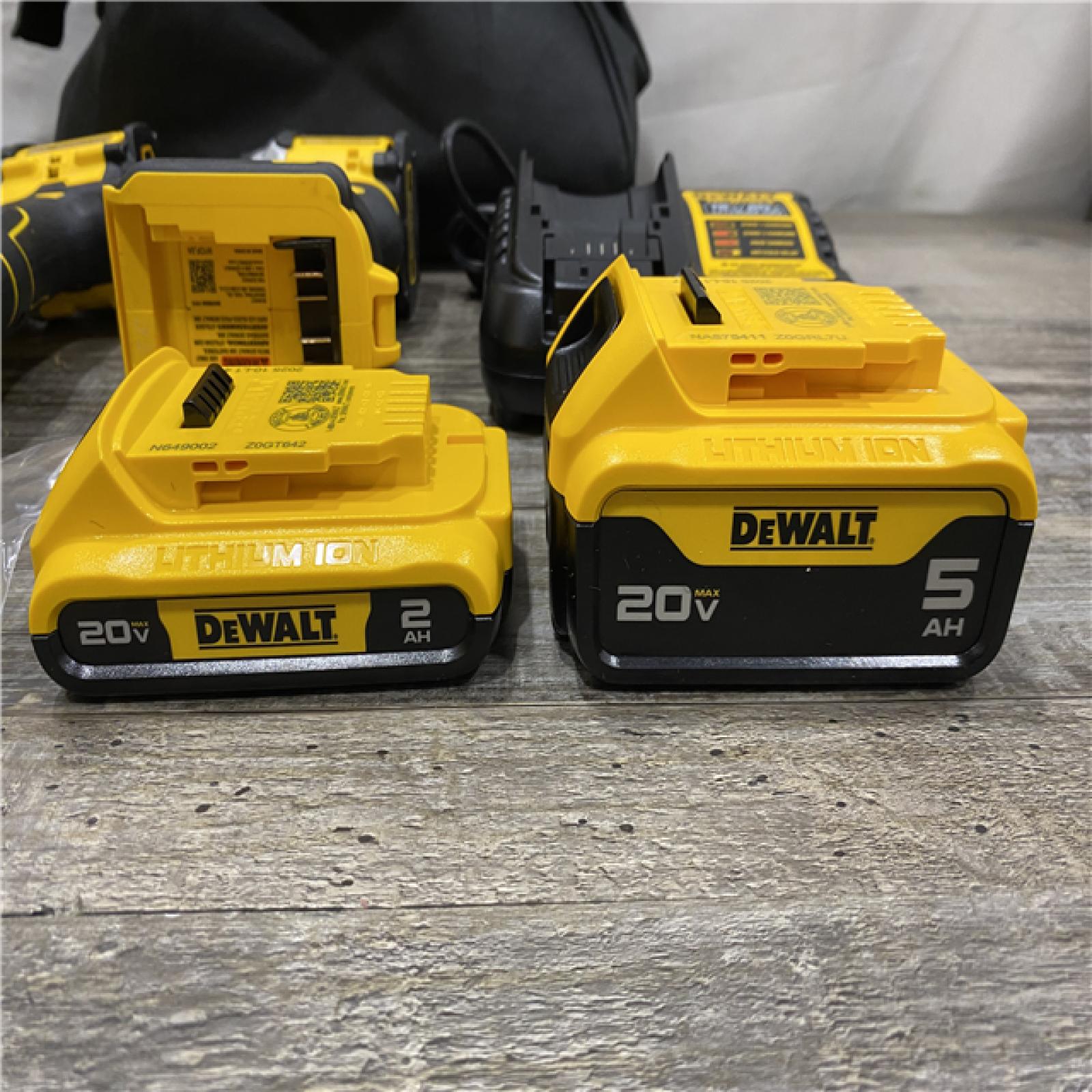 AS-IS DEWALT ATOMIC 20V MAX Lithium-Ion Cordless 2-Tool Combo Kit
