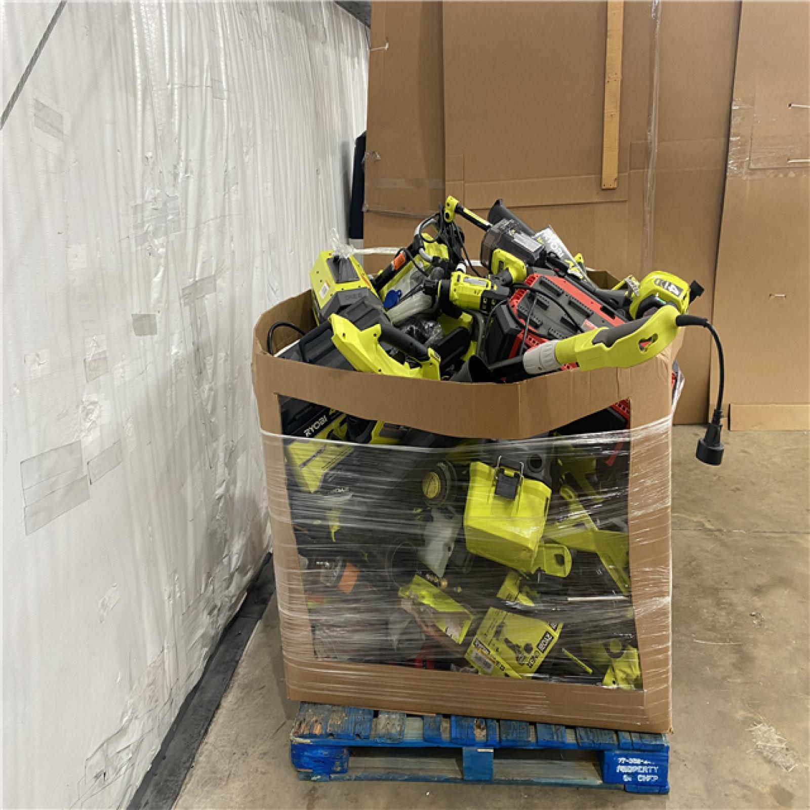 Houston Location AS IS - Tool Pallet