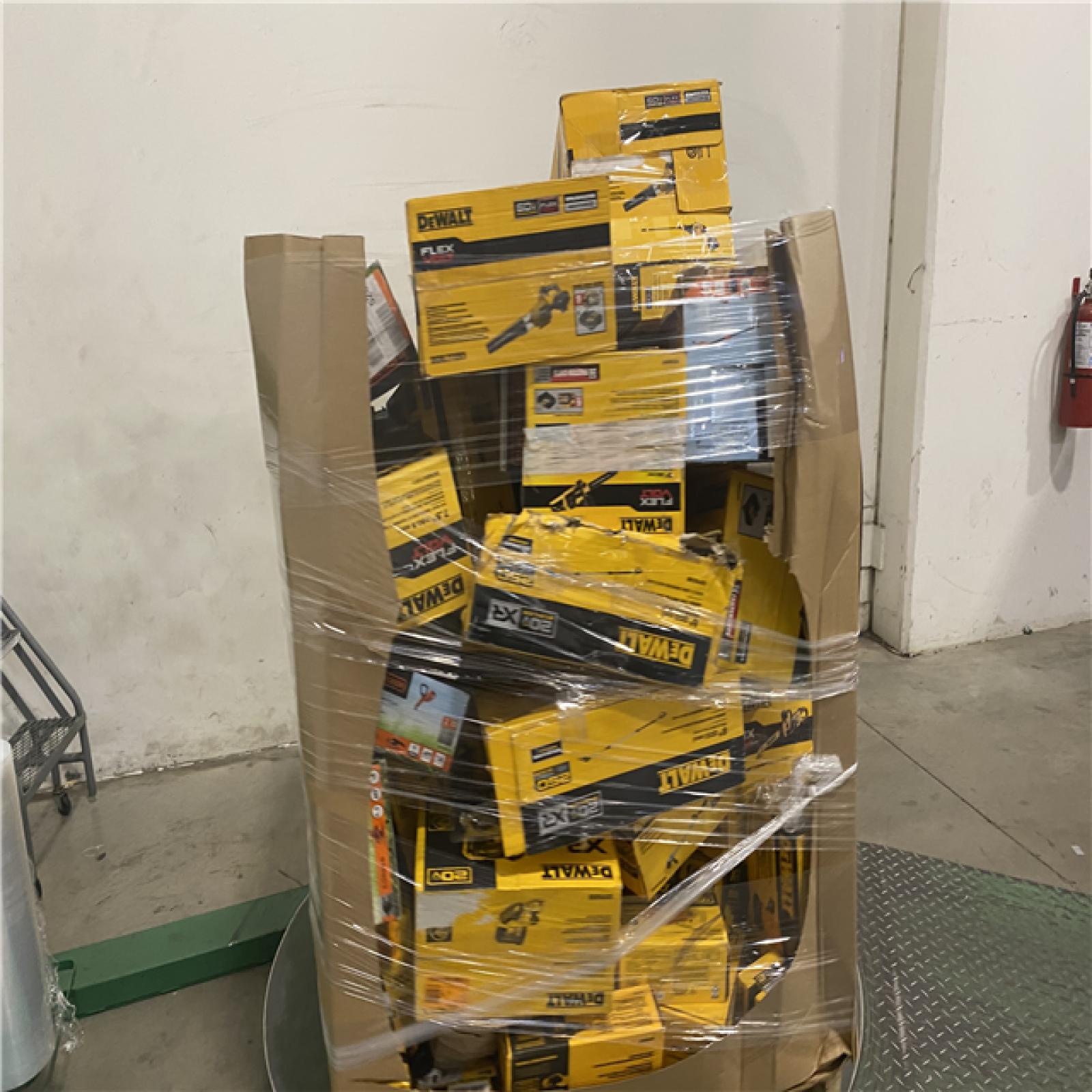 Dallas Location - As-Is DEWALT Tool Pallet