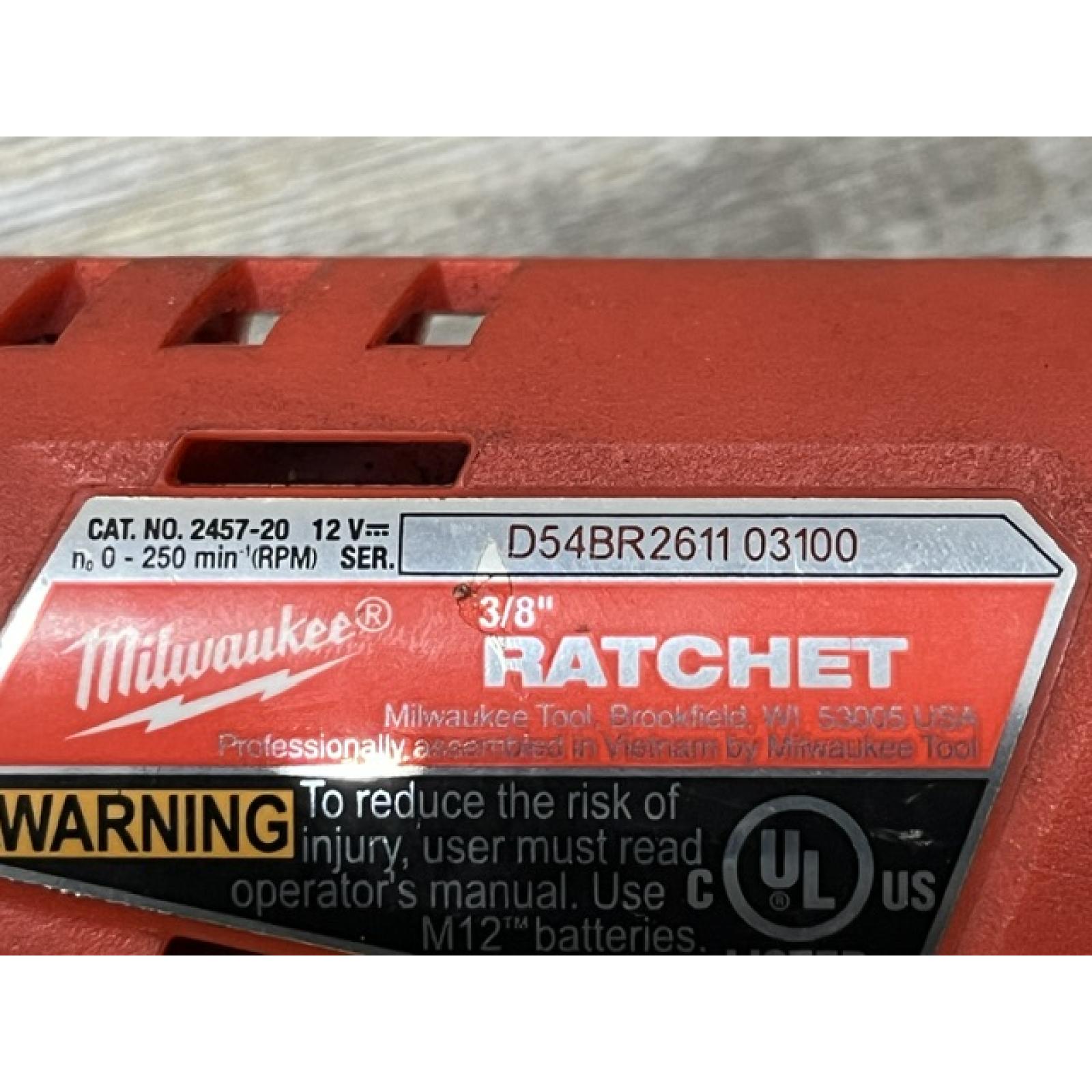 AS-IS Milwaukee 12V Lithium-Ion Cordless 3/8 in. Ratchet (Tool-Only)