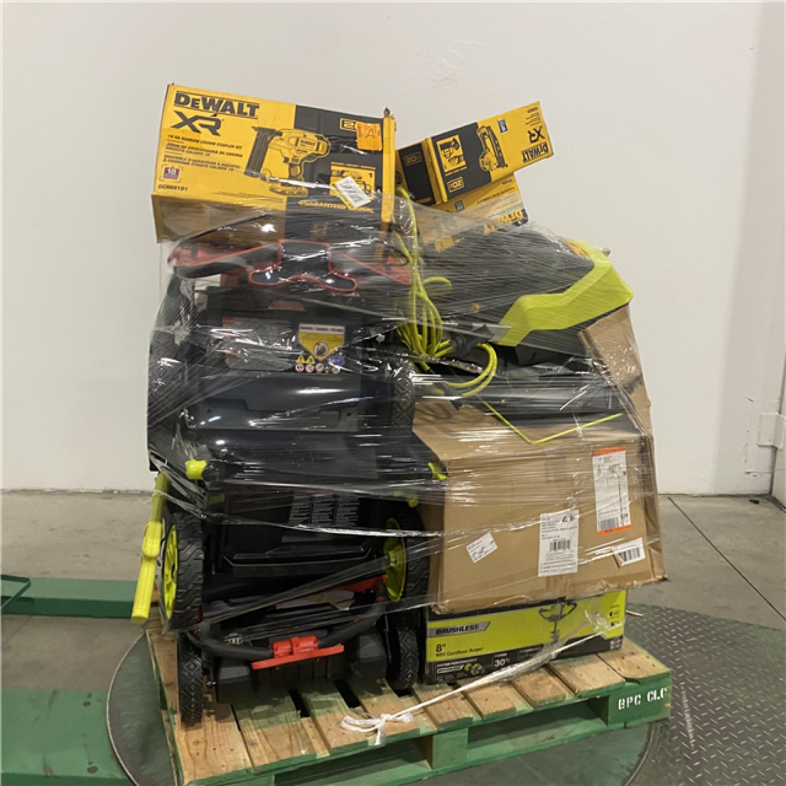 Dallas Location - As-Is Tool Pallet