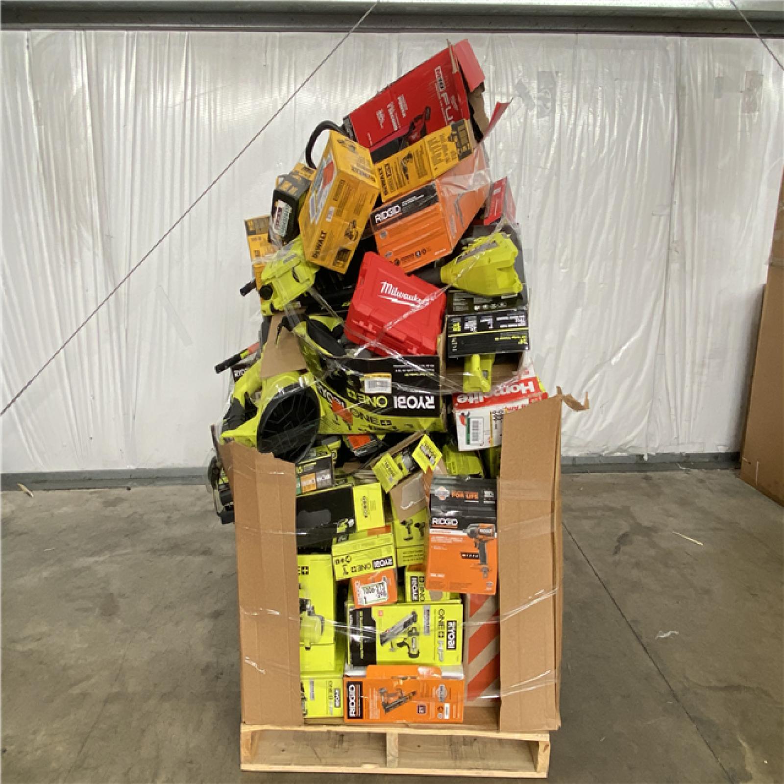 Houston Location AS IS - Tool Pallet