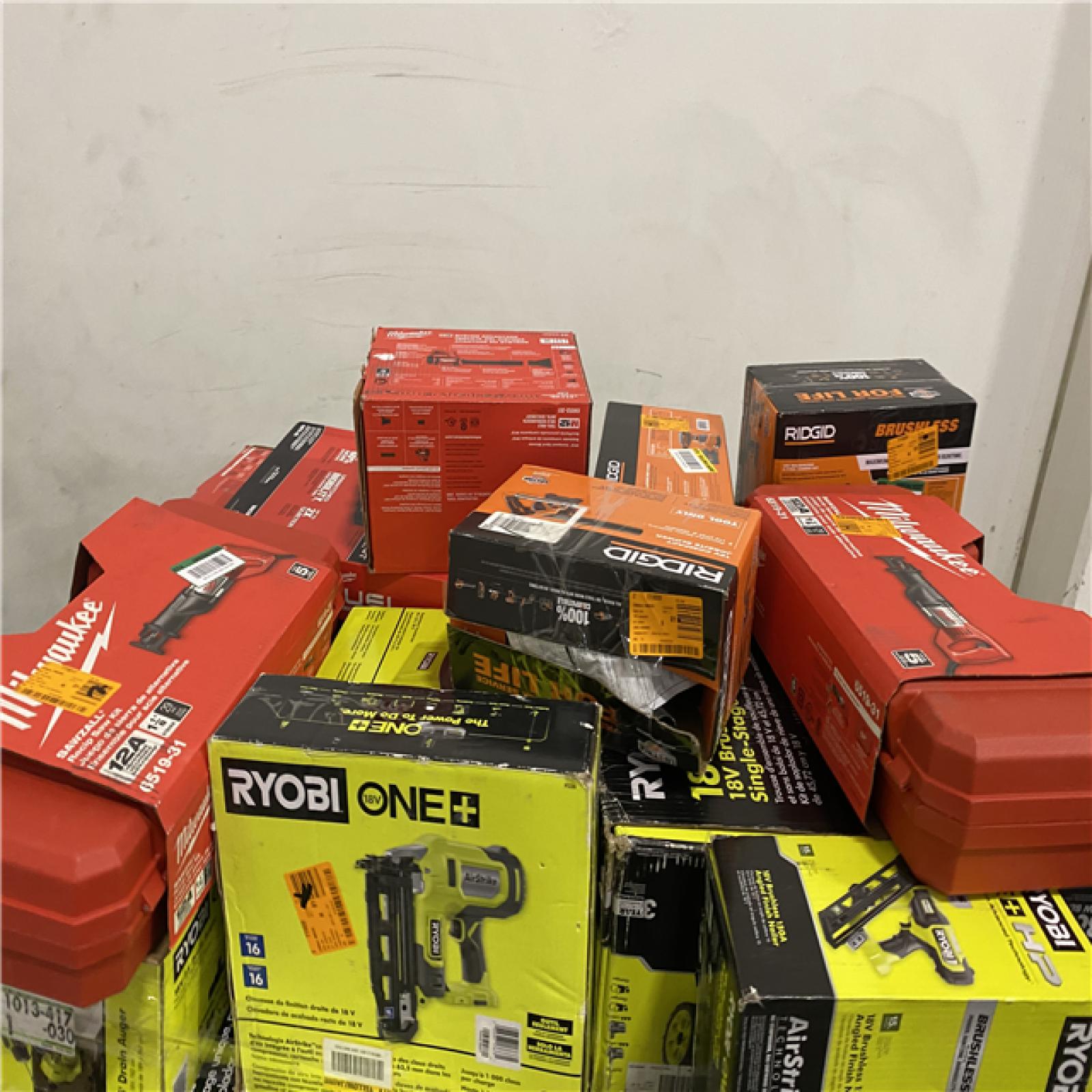 Dallas Location - As-Is Tool Pallet