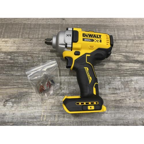 LIKE NEW - DEWALT 20V MAX XR Cordless 1/2 in. Impact Wrench (Tool Only)