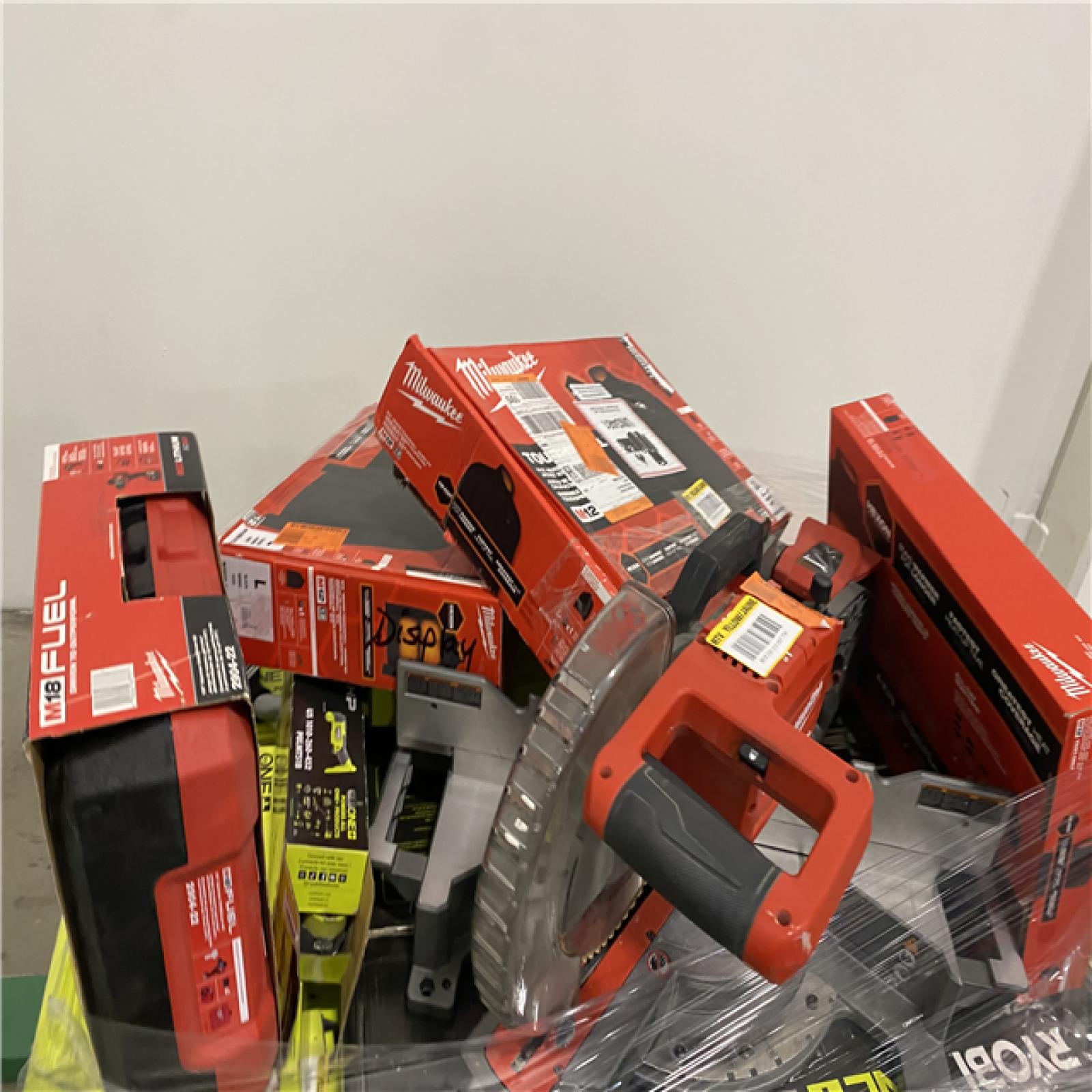 Dallas Location - As-Is Tool Pallet