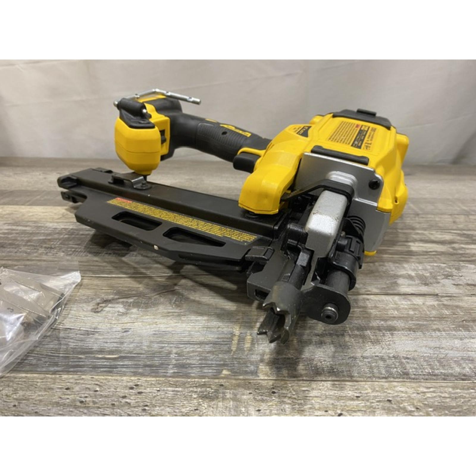 AS-IS DEWALT 20-Volt 21° Cordless Framing Nailer (Tool-Only)