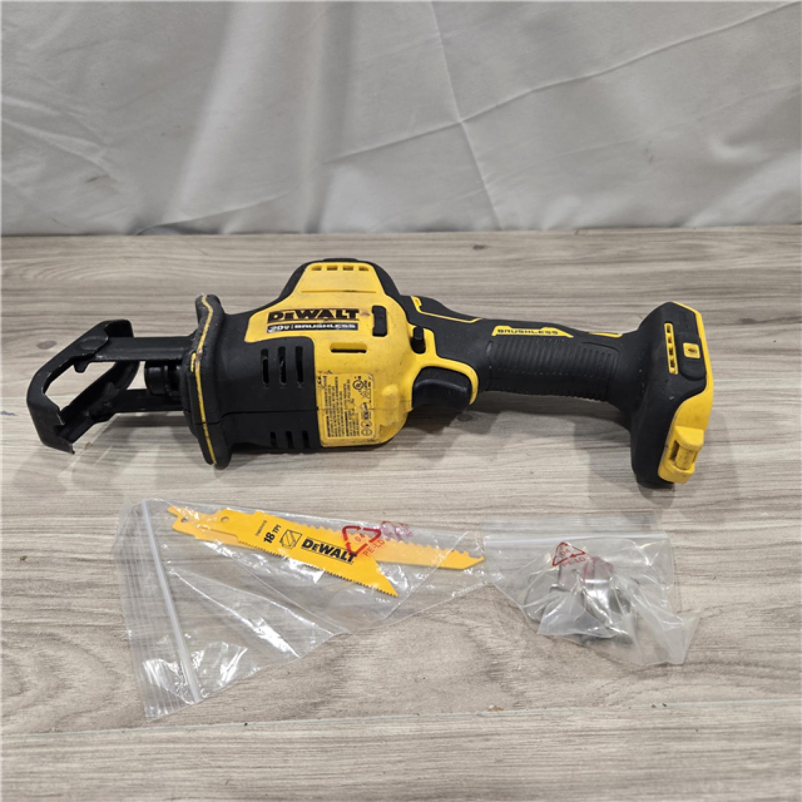 AS-IS Dewalt ATOMIC 20V MAX Cordless One-Handed Reciprocating Saw (Tool Only)