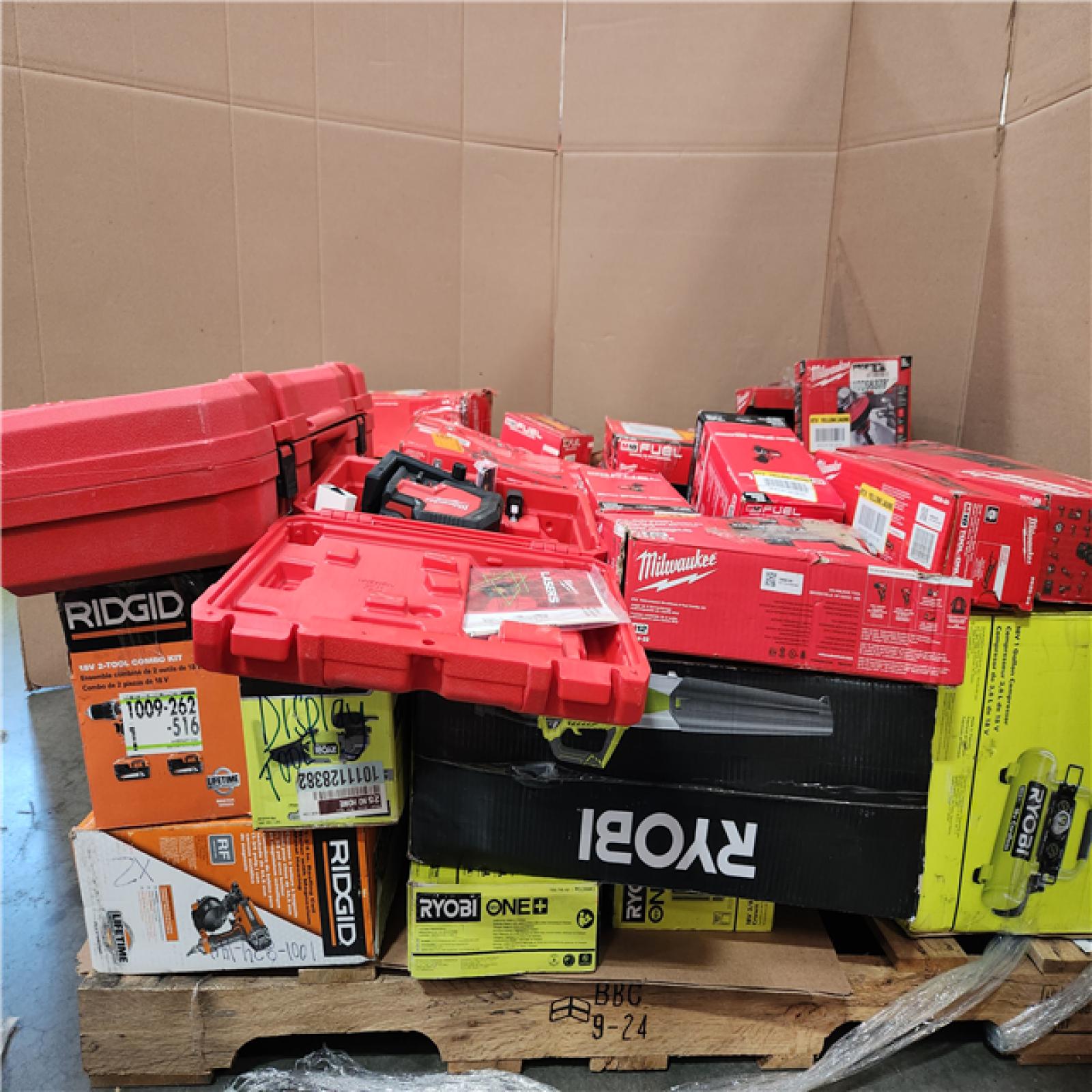 CALIFORNIA AS-IS TOOL PALLET