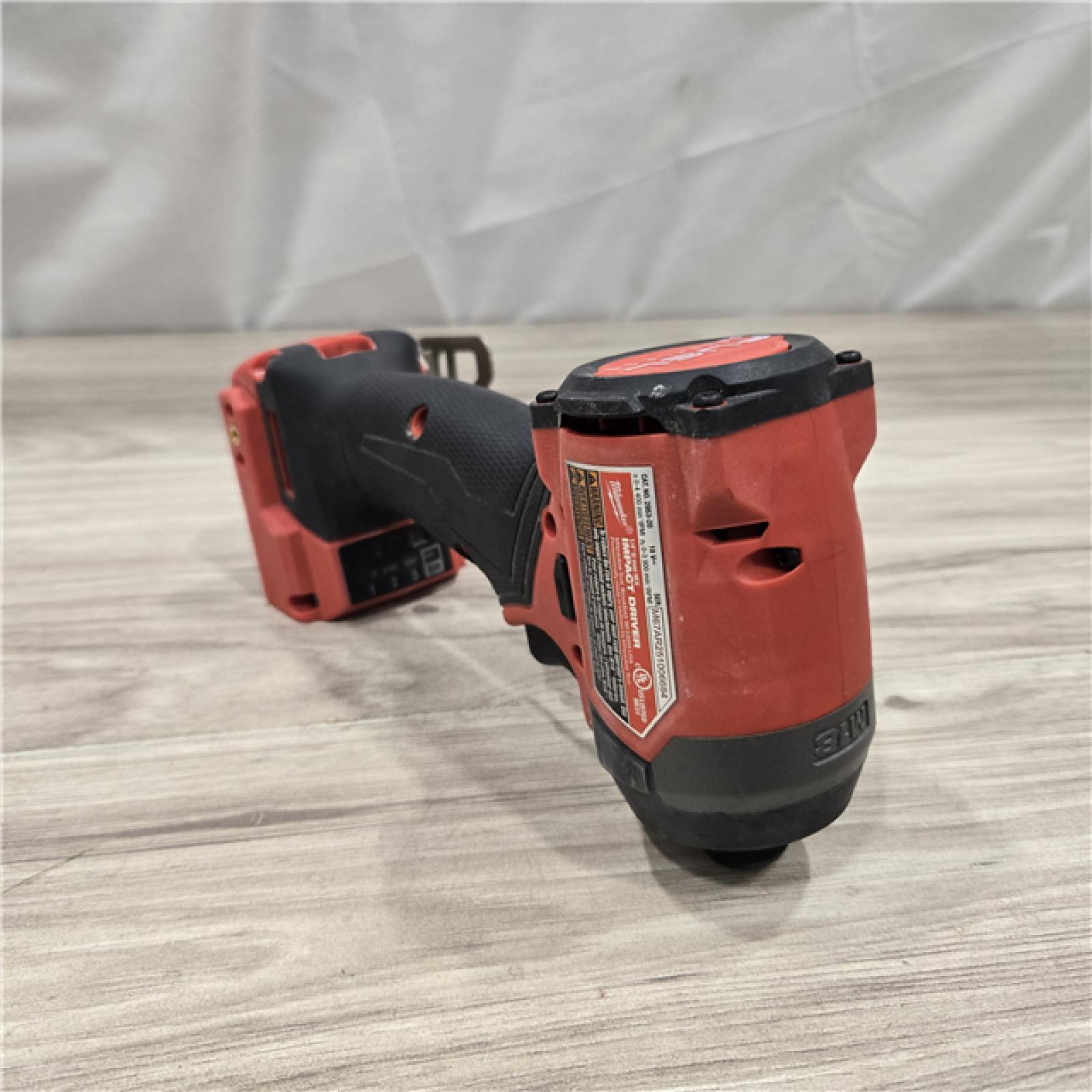 AS-IS Milwaukee 2953-20 18V Cordless 1/4 Hex Impact Driver (Tool-Only)