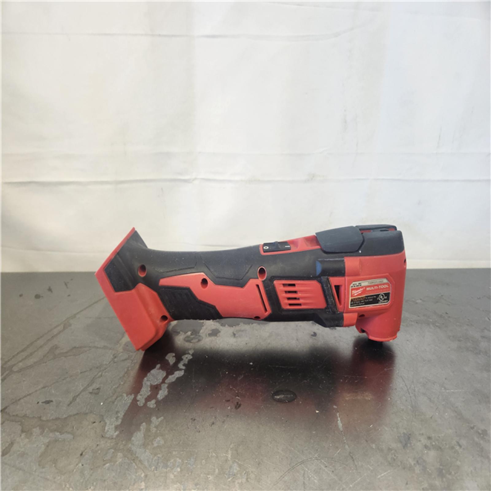 AS-IS- M18 18V Lithium-Ion Cordless Oscillating Multi-Tool (Tool-Only)