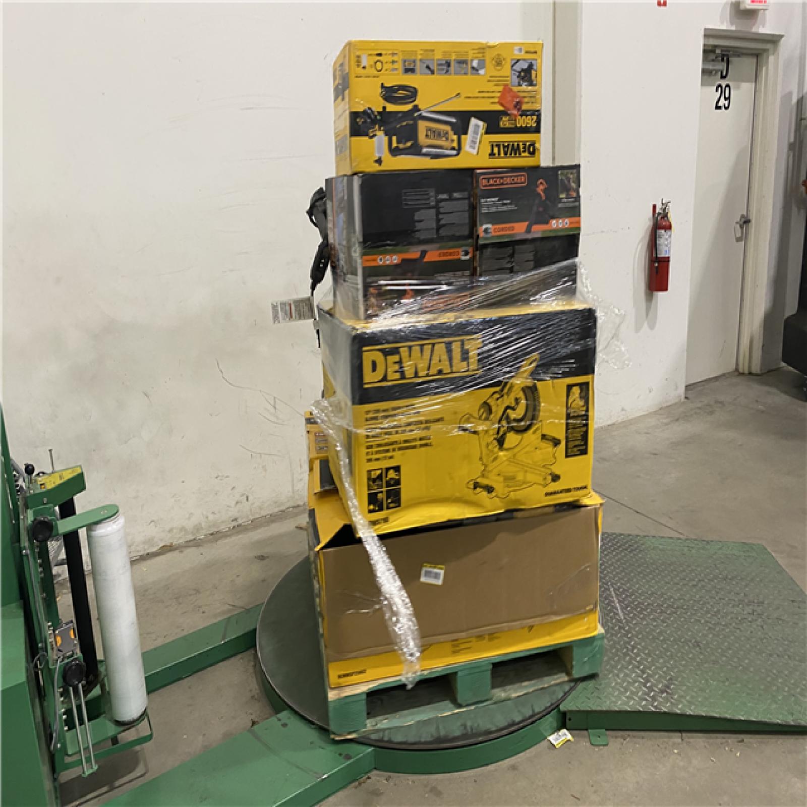 Dallas Location - As-Is Tool Pallet