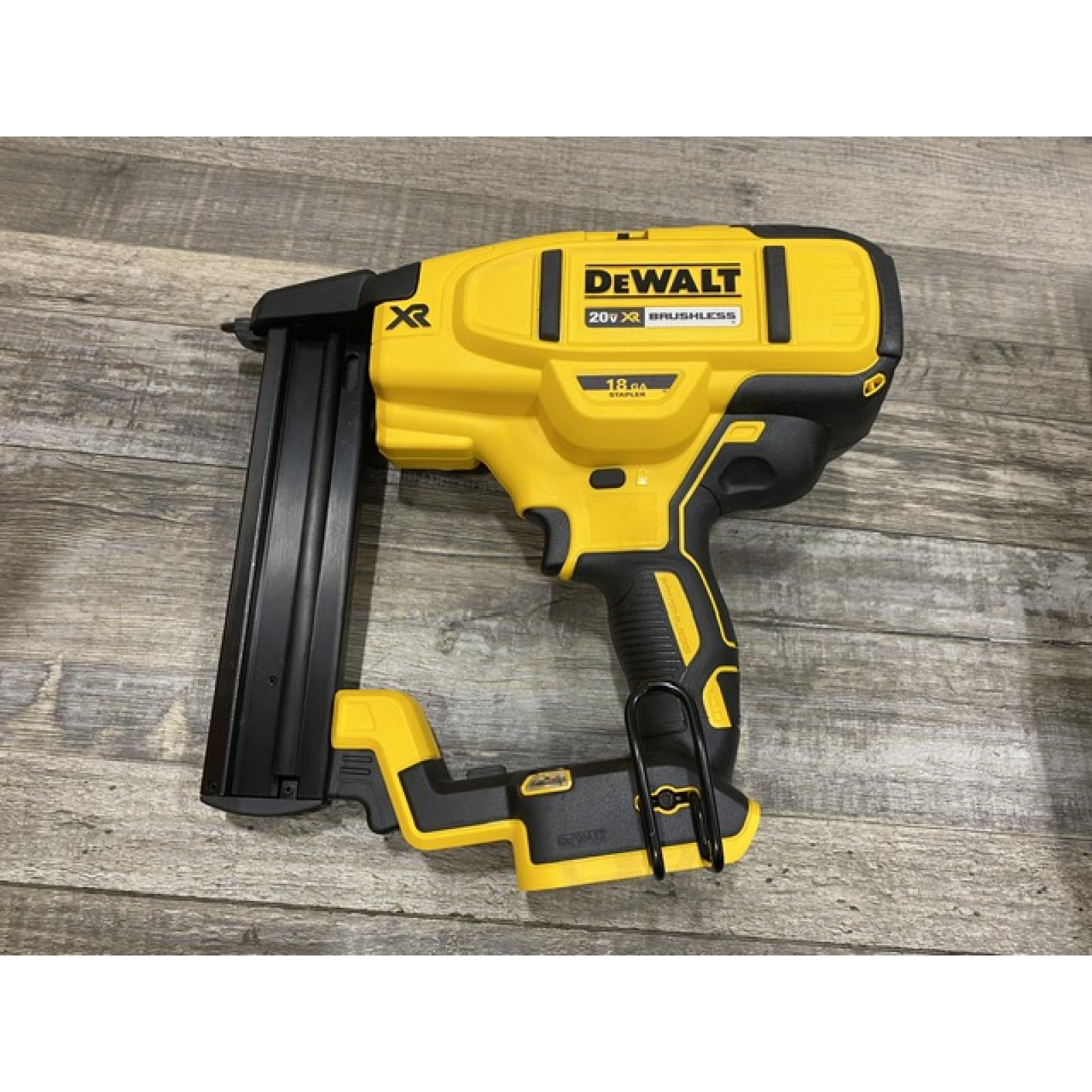 AS-IS DEWALT 20V MAX XR Lithium-Ion Cordless 18-Gauge Narrow Crown Stapler Kit