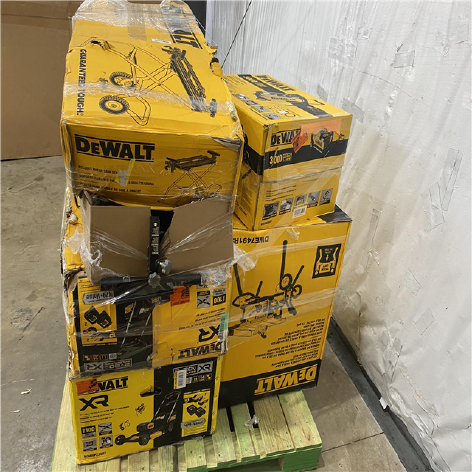 Houston Location AS IS - Tool Pallet
