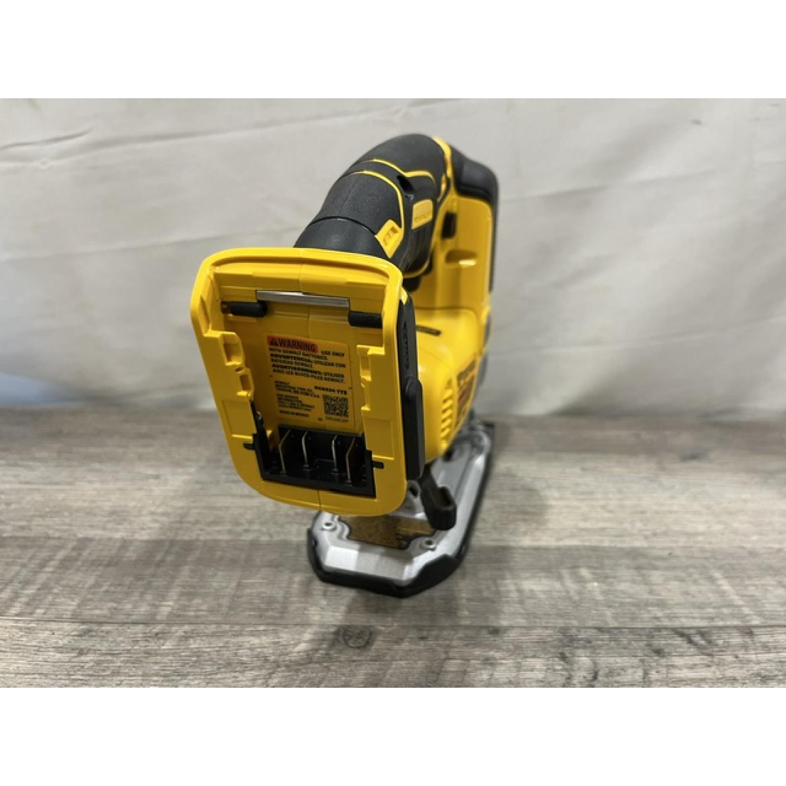 AS-IS DEWALT 20V MAX XR Cordless Brushless Jigsaw (Tool Only)