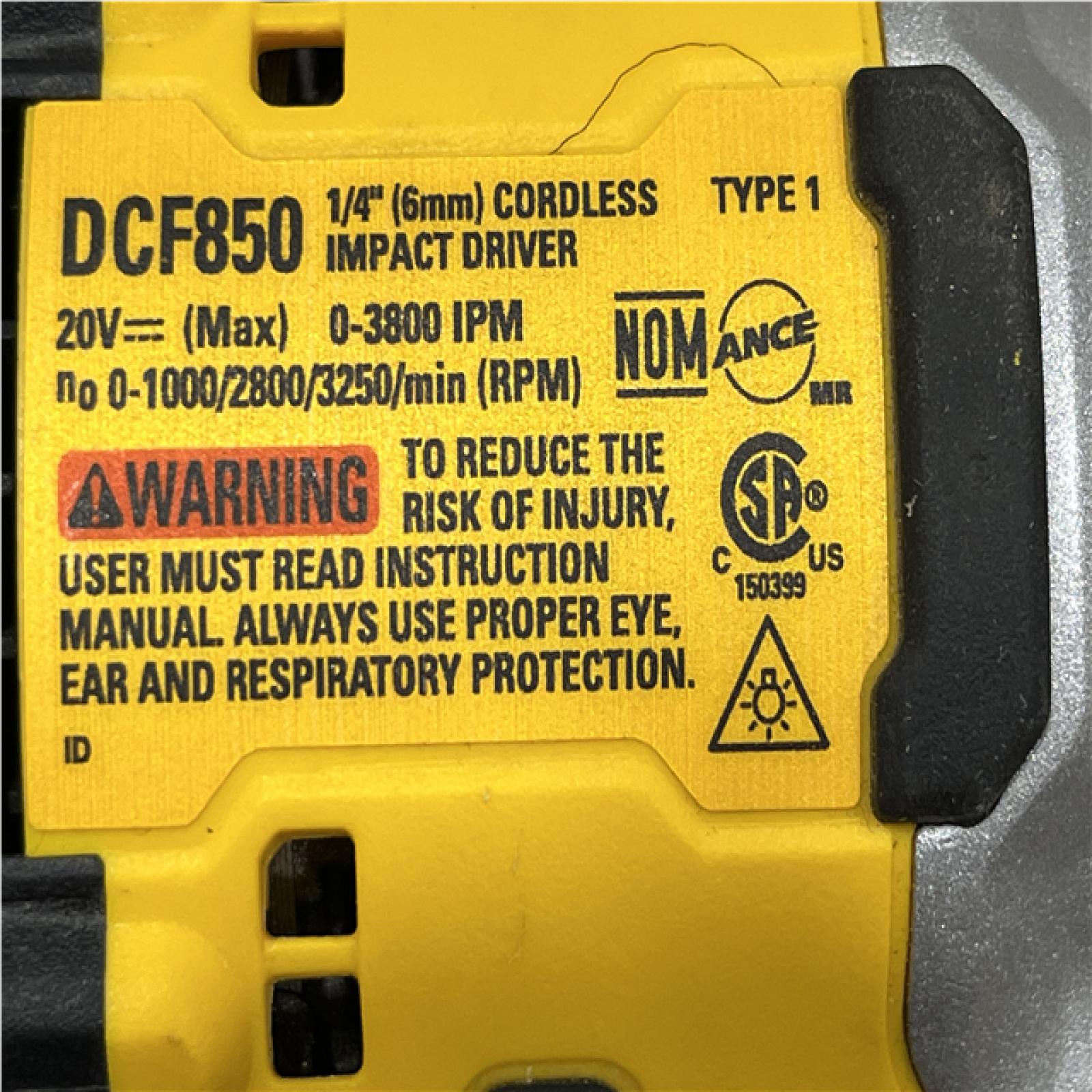 AS-IS DEWALT ATOMIC 20V MAX Lithium-Ion Cordless 1/4 in. Brushless Impact Driver Kit