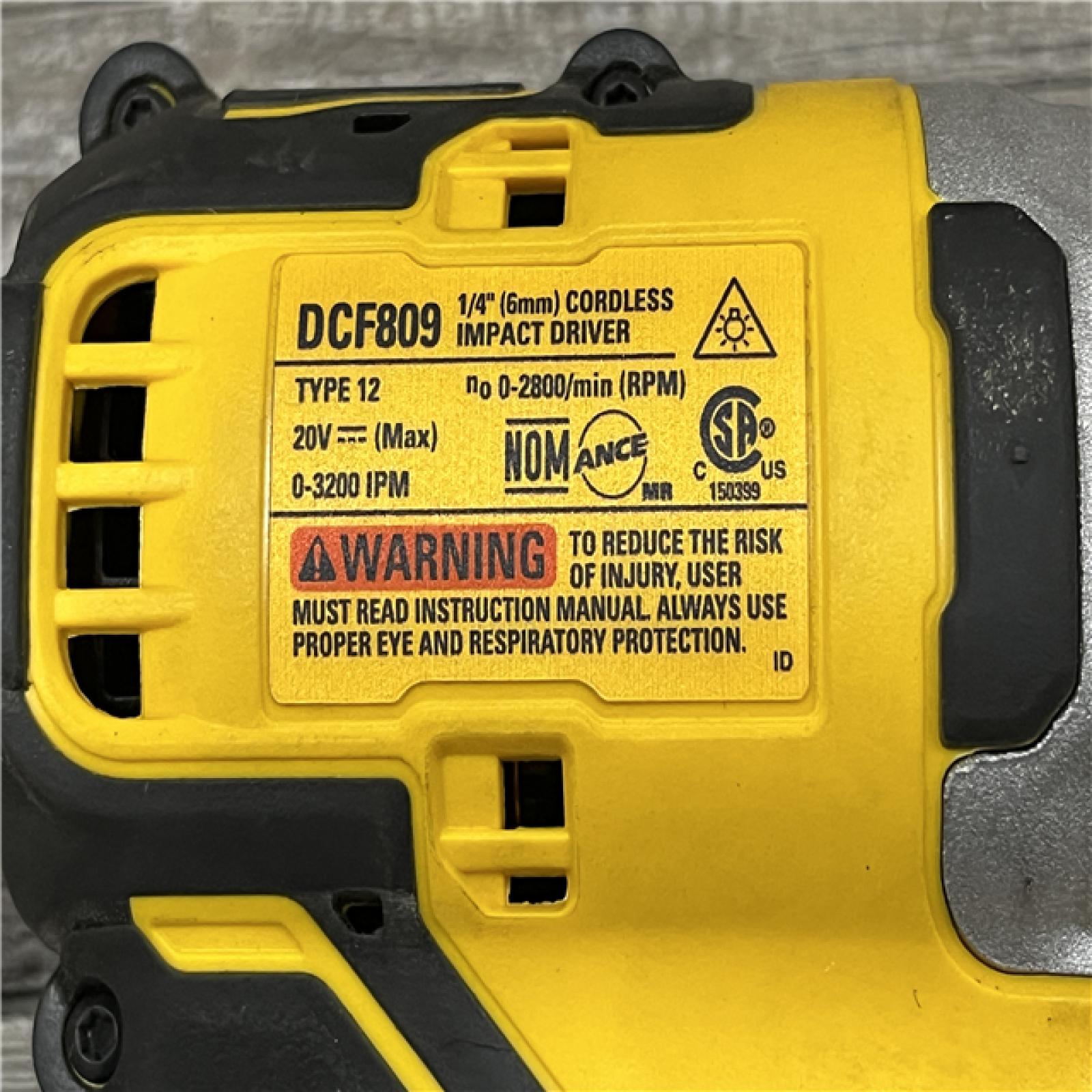 AS-IS DEWALT ATOMIC 20-Volt MAX Lithium-Ion Cordless Combo Kit
