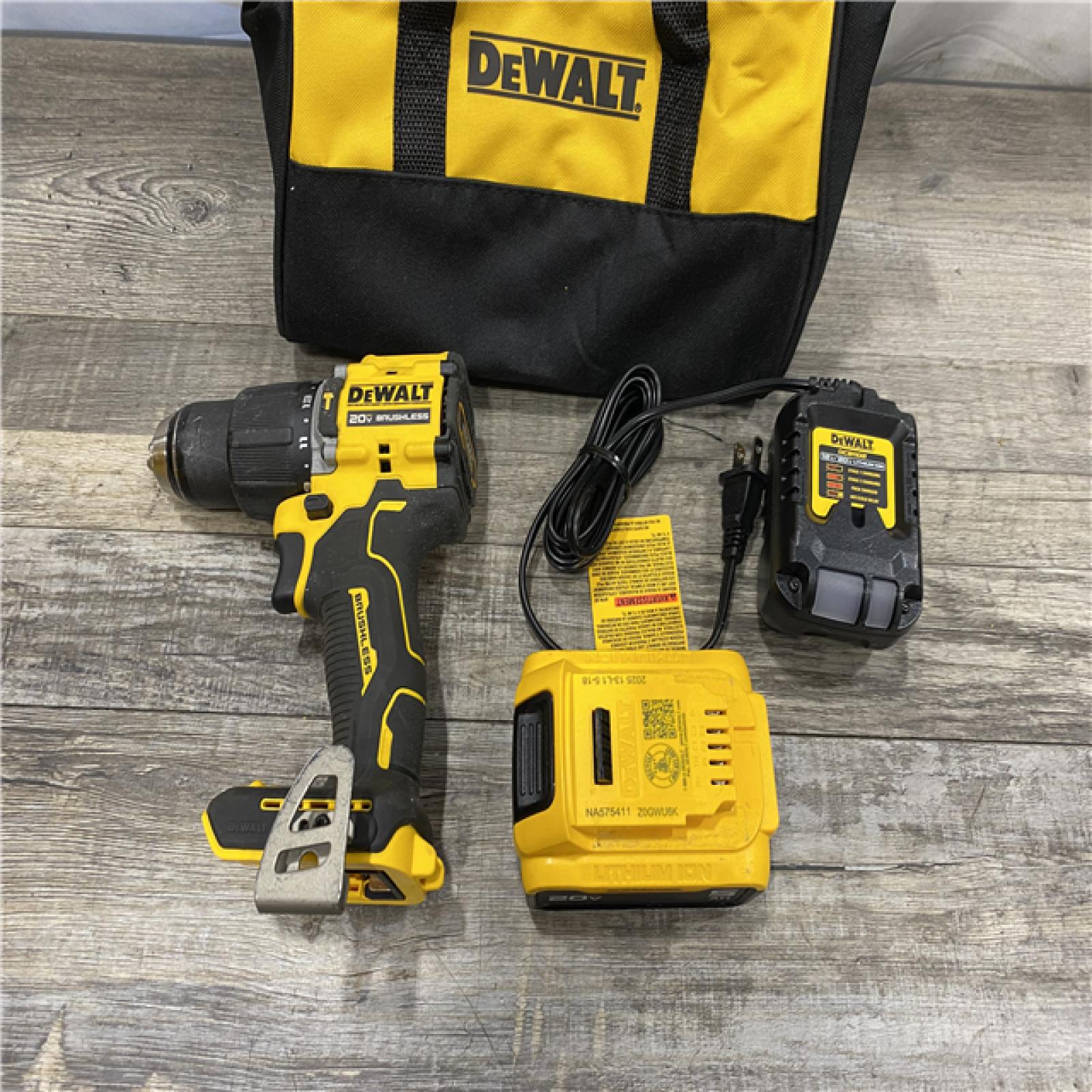 AS-IS DEWALT ATOMIC 20V Lithium-Ion Cordless 1/2 in. Hammer Drill Kit
