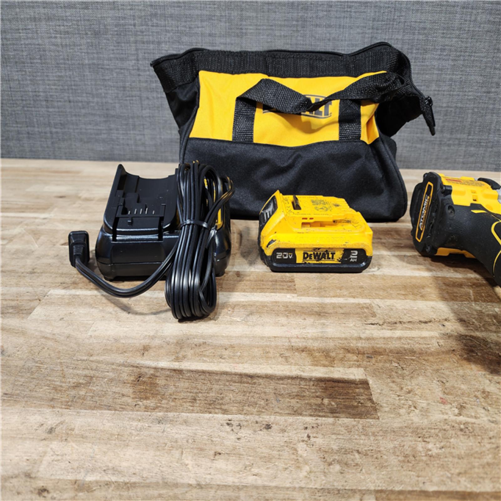 HOUSTON LOCATION - AS - IS DEWALT Atomic 20V Lithium-Ion Cordless Compact 1/2 in. Drill/Driver Kit