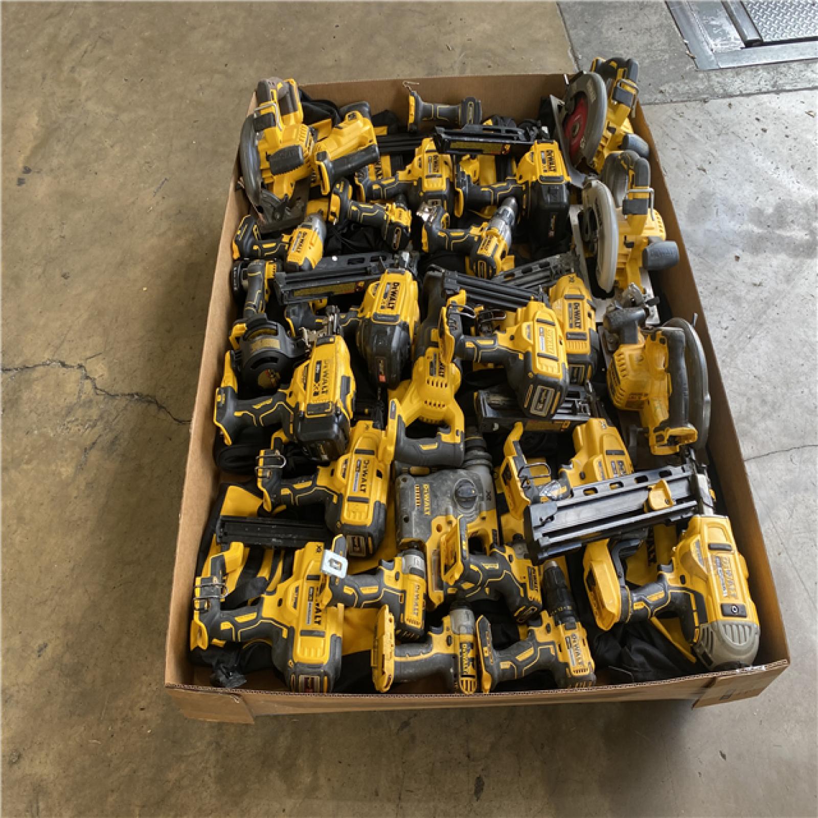 Houston Location AS IS - Tool Pallet