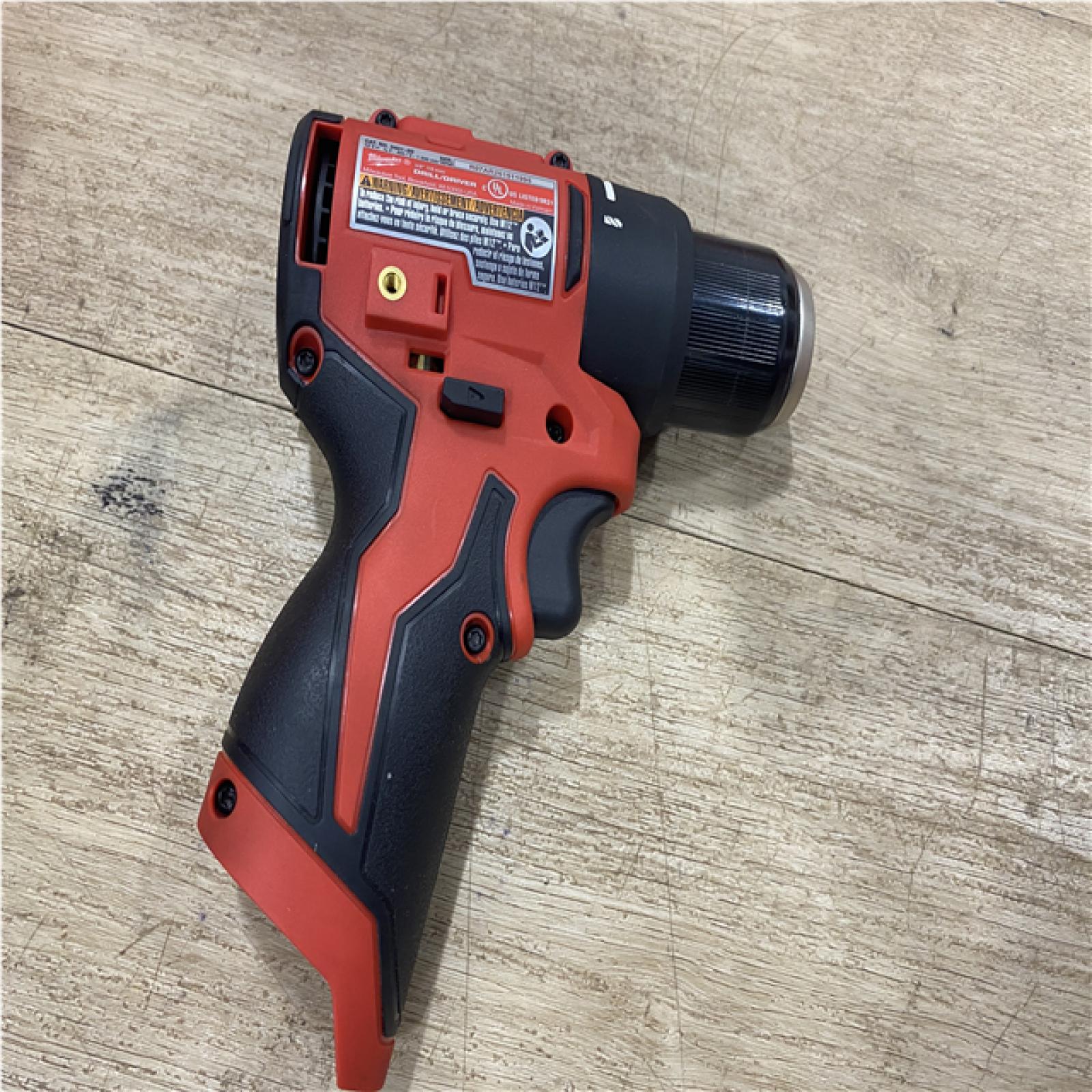 AS-IS Milwaukee 12-Volt Lithium-Ion Brushless Cordless Subcompact Brushless Drill Driver Kit
