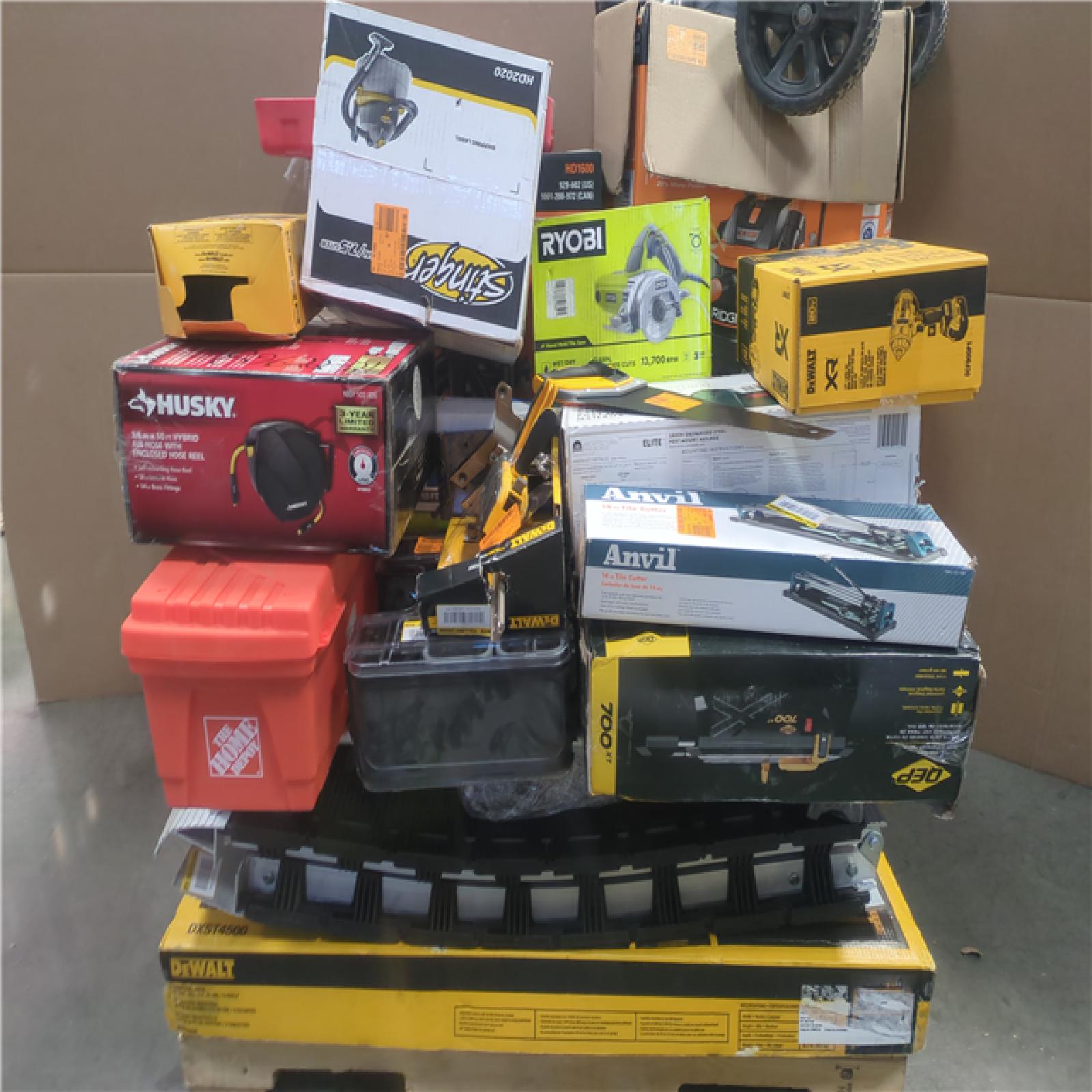 CALIFORNIA AS-IS .COM Pallets