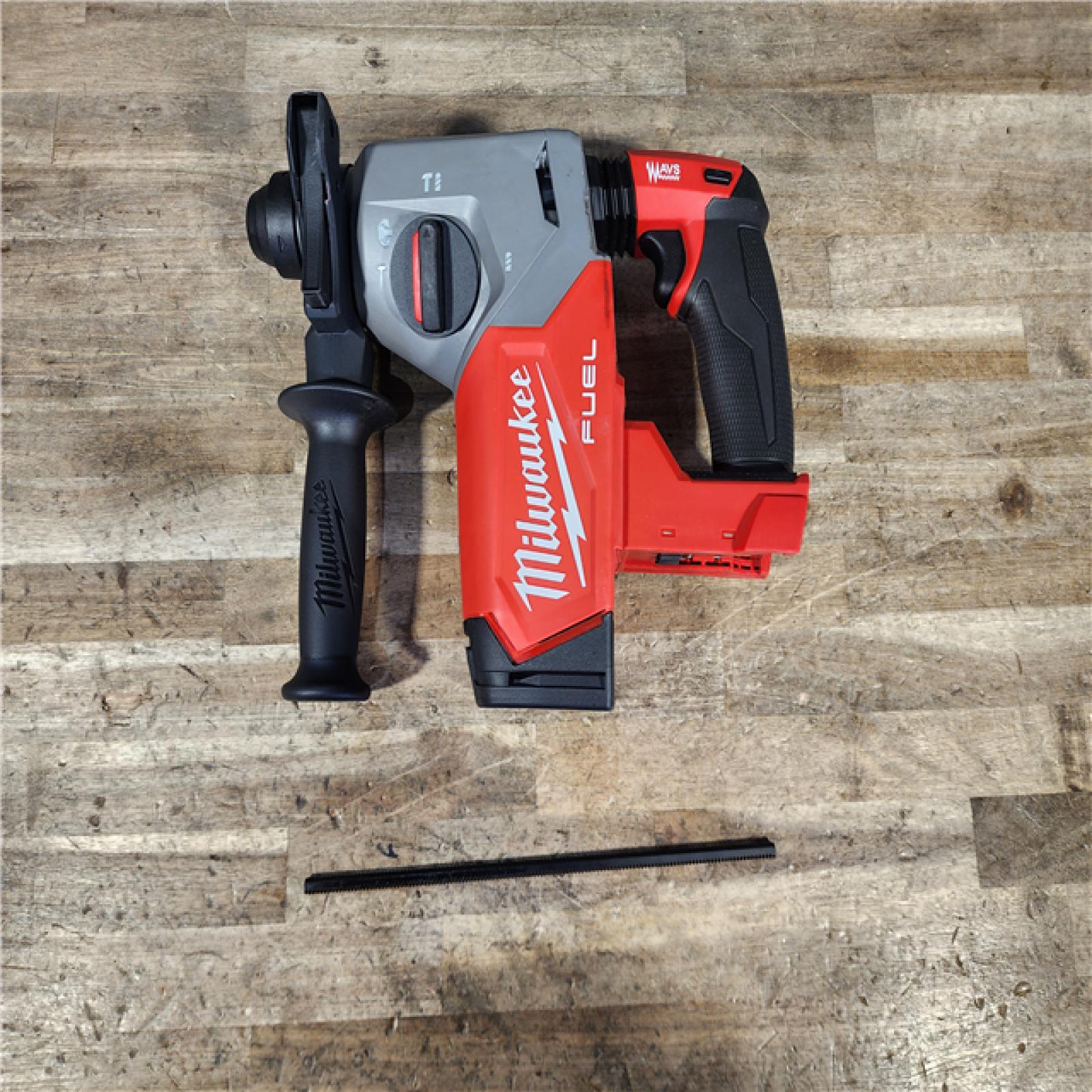HOUSTON LOCATION - AS-IS Milwaukee FUEL 18V Lithium-Ion Brushless Cordless 1 in. SDS-Plus Rotary Hammer (Tool-Only)