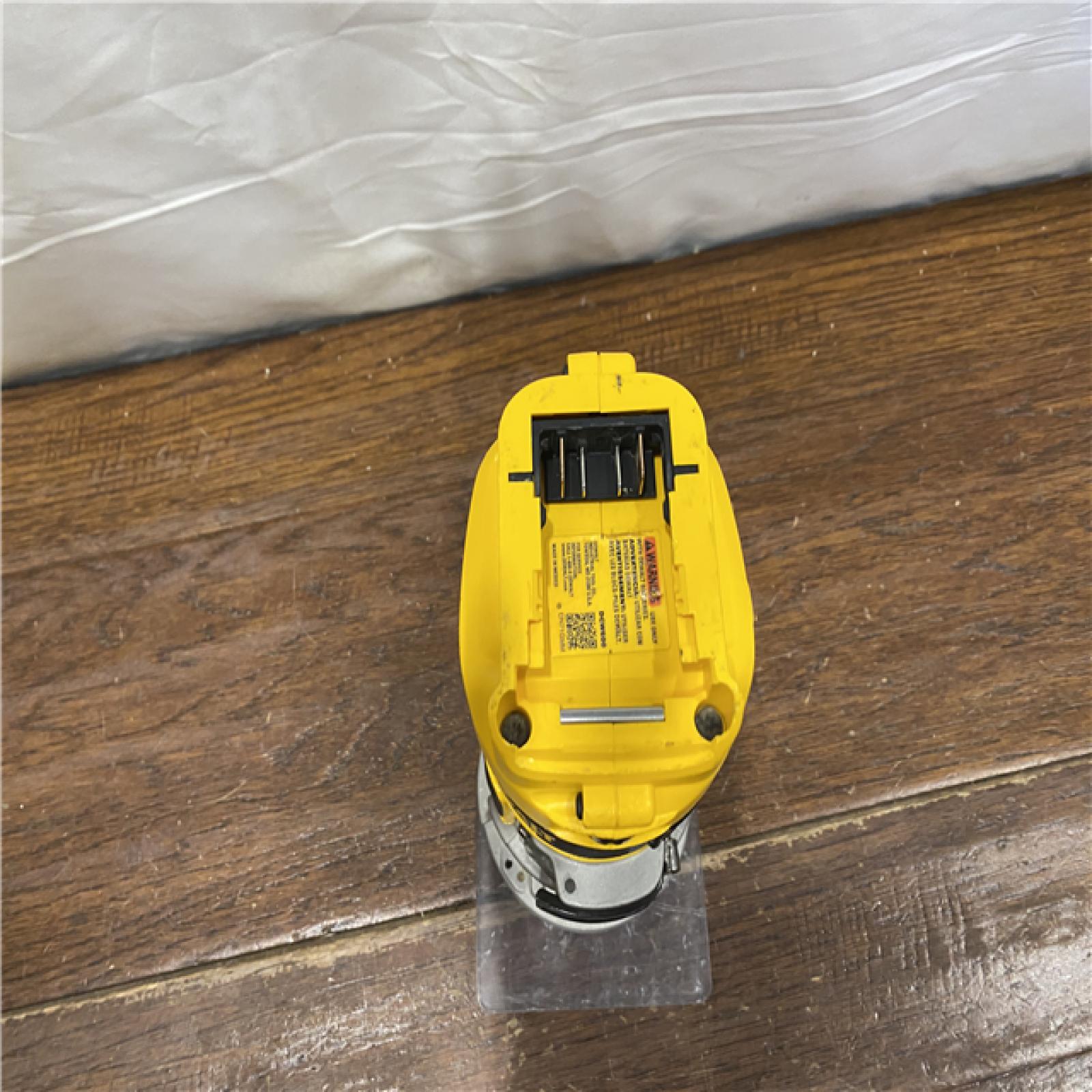 AS-IS Dewalt 20V MAX XR Brushless Cordless Compact Router (Tool Only)