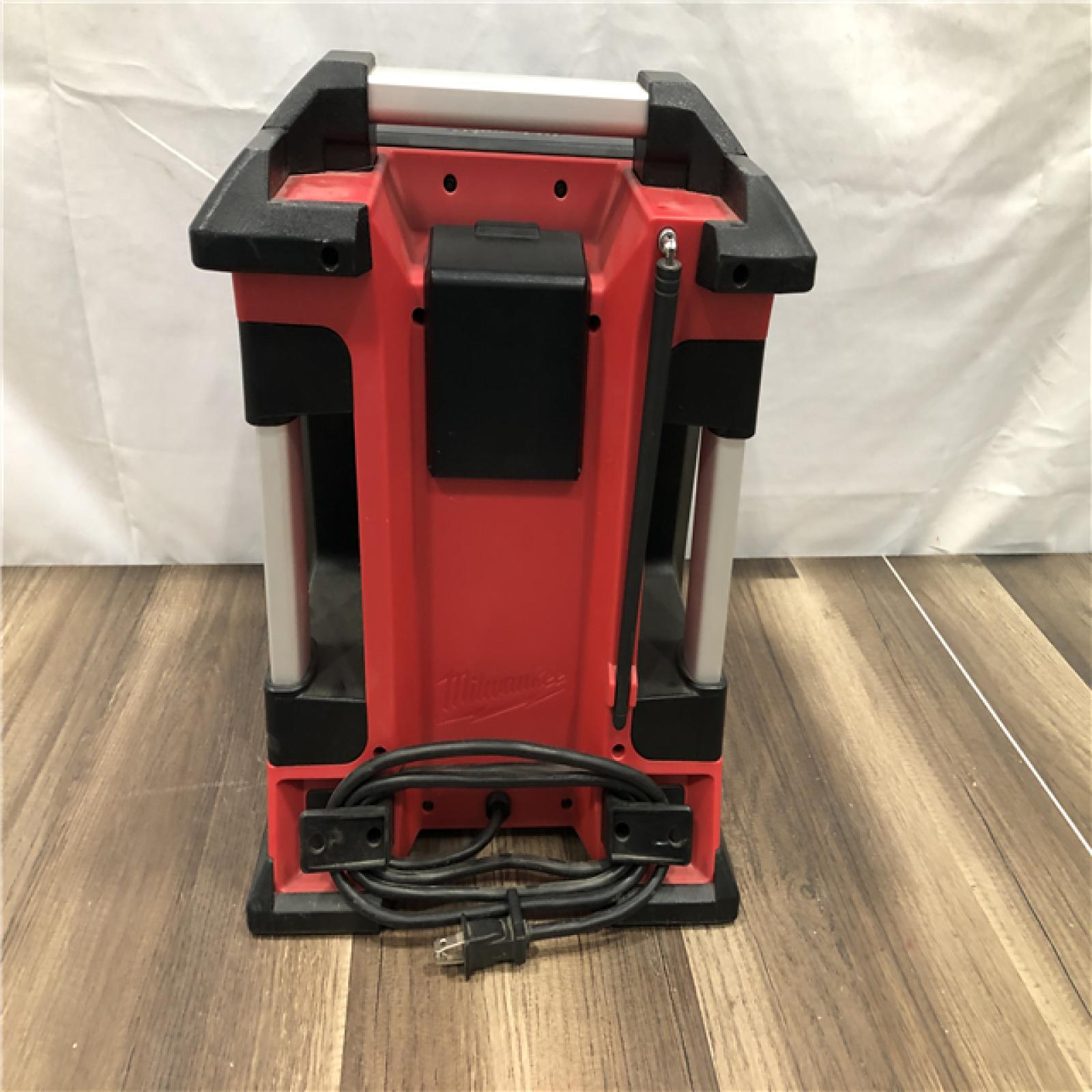 AS-IS Milwaukee M18 Lithium-Ion Cordless Jobsite Radio/Charger