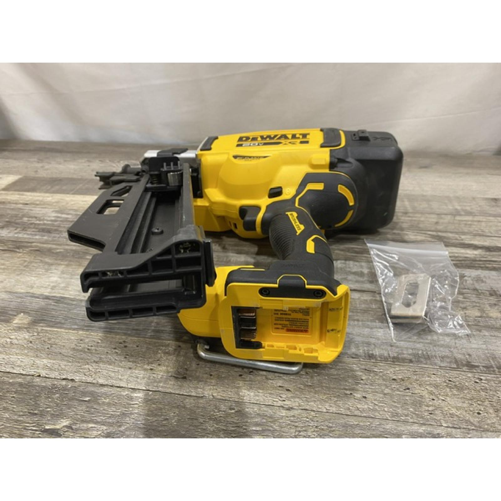 AS-IS DEWALT 20-Volt 21° Cordless Framing Nailer (Tool-Only)