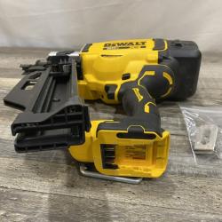 AS-IS DEWALT 20-Volt 21° Cordless Framing Nailer (Tool-Only)