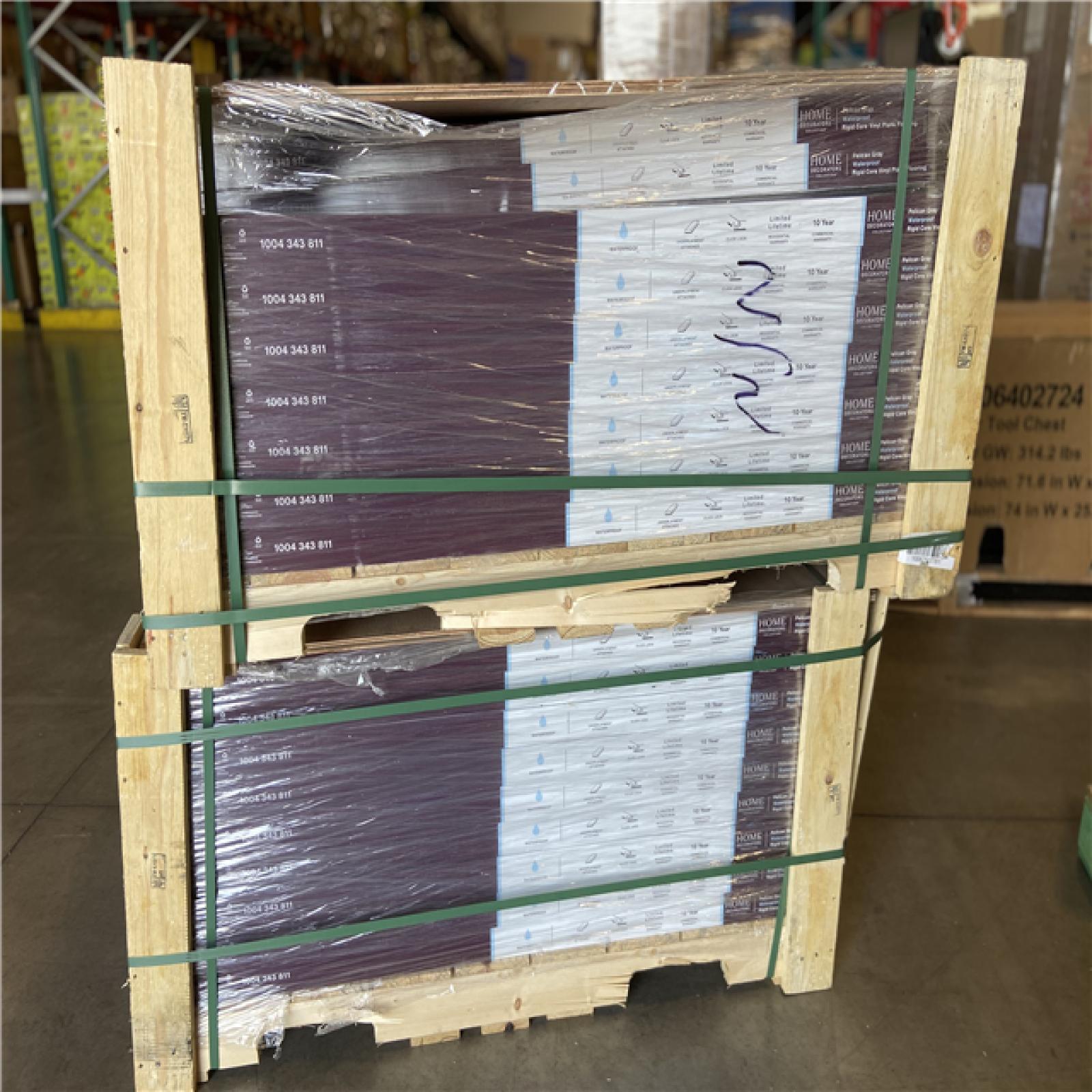 DALLAS LOCATION - Home Decorators Collection Pelican 12 MIL x 7 in. W x 48 in. L Waterproof Click Lock Luxury Vinyl Plank Flooring (23.8 sq.ft./Case) - 65 UNITS