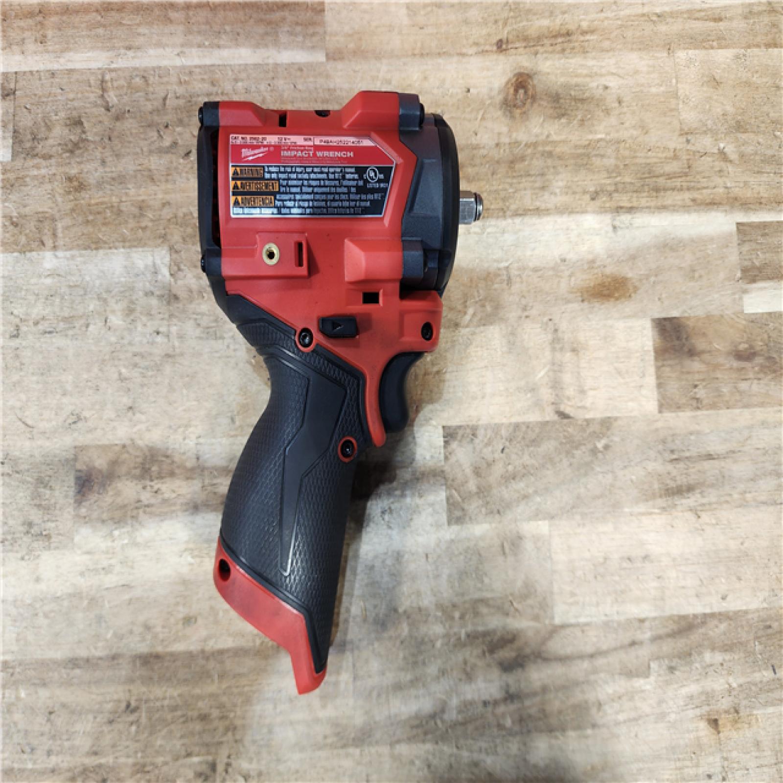 HOUSTON LOCATION - AS-IS (APPEARS LIKE NEW) Milwaukee FUEL 12V Li-Ion Brushless Cordless Stubby 3/8 in. Impact Wrench Kit