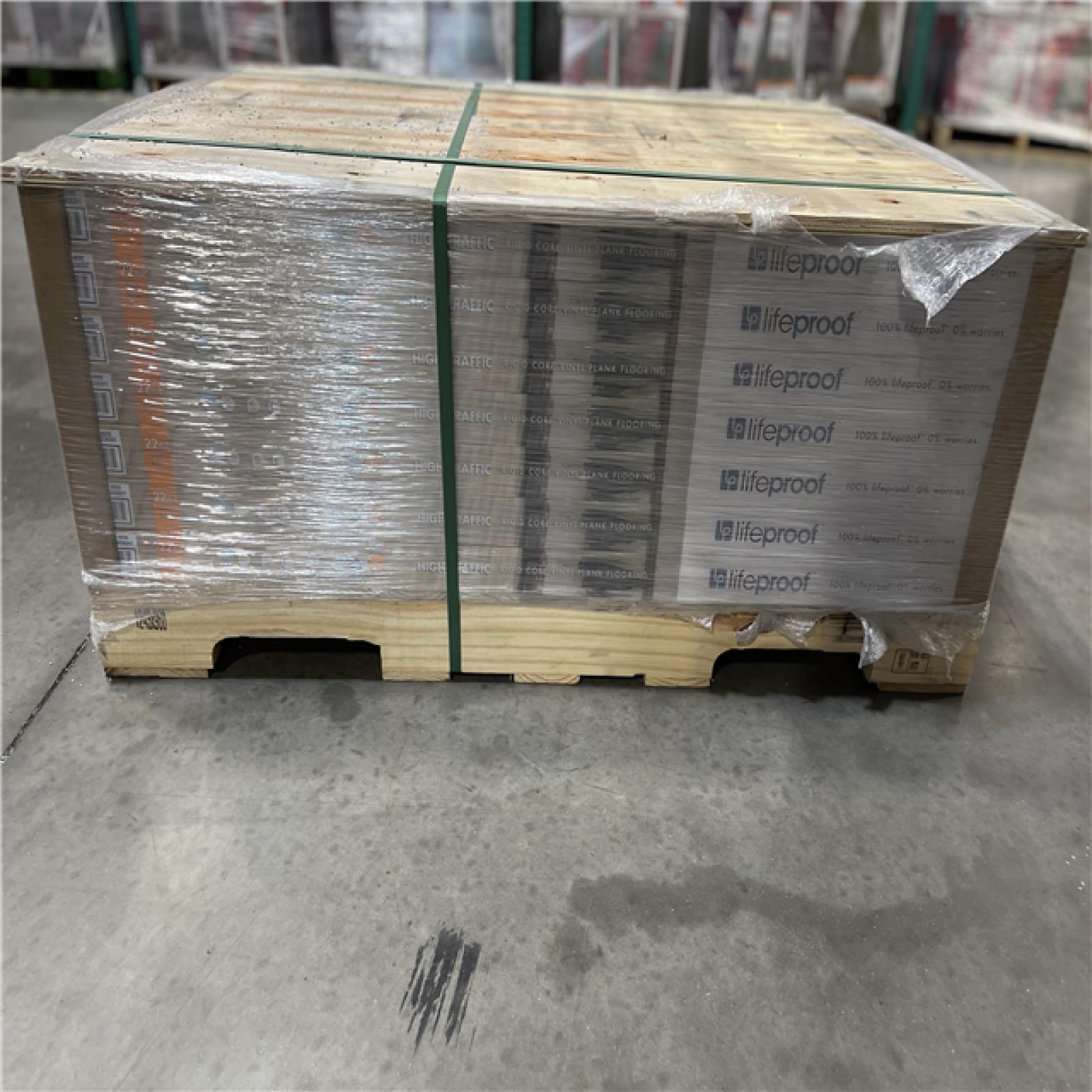 DALLAS LOCATION- LIFEPROOF Dusk Cherry 22 MIL x 8.7 in. W x 48 in. L Click Lock Flooring (20.1 sqft/case) PALLET (28 UNITS)